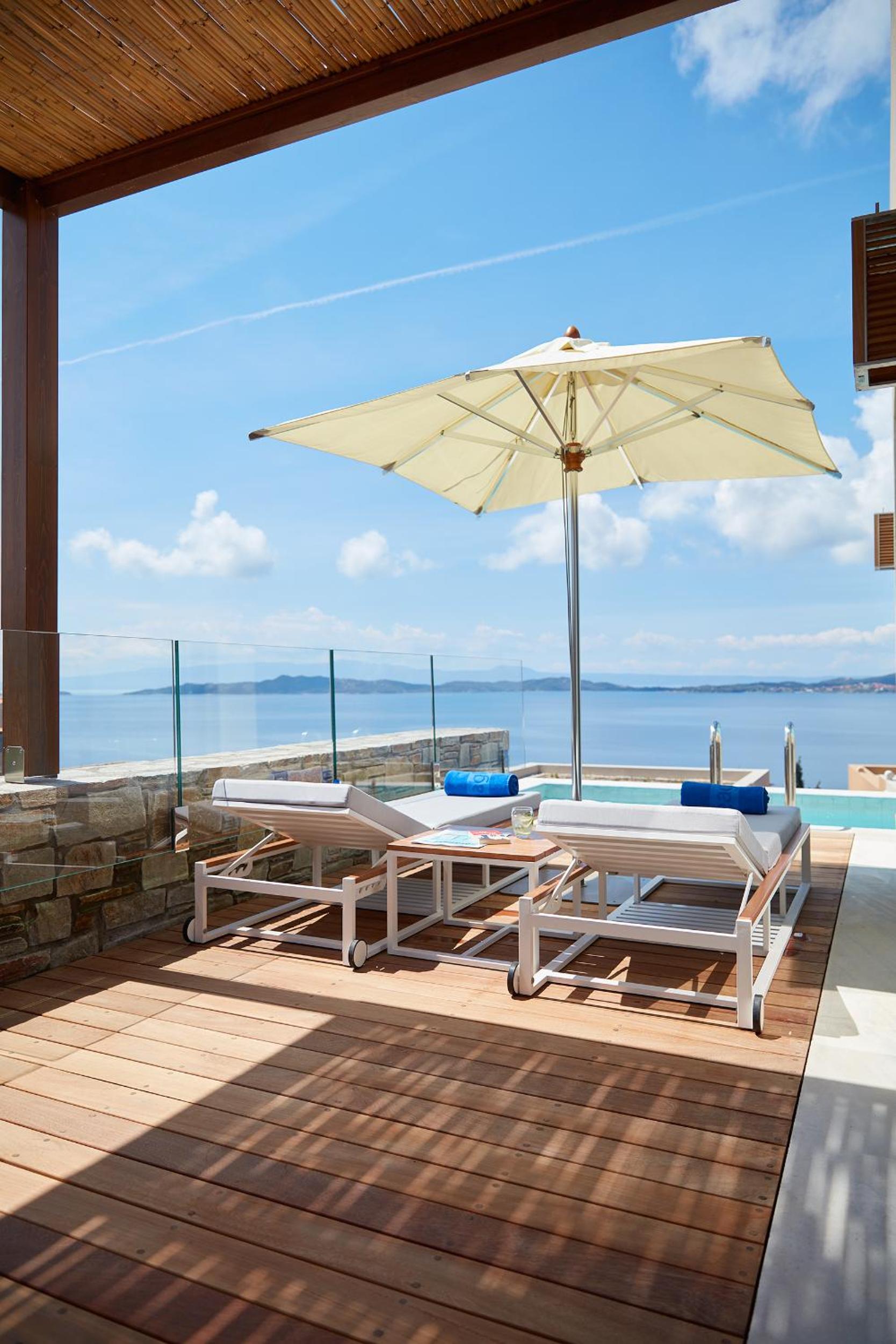 Junior Pool Villa with Private Garden