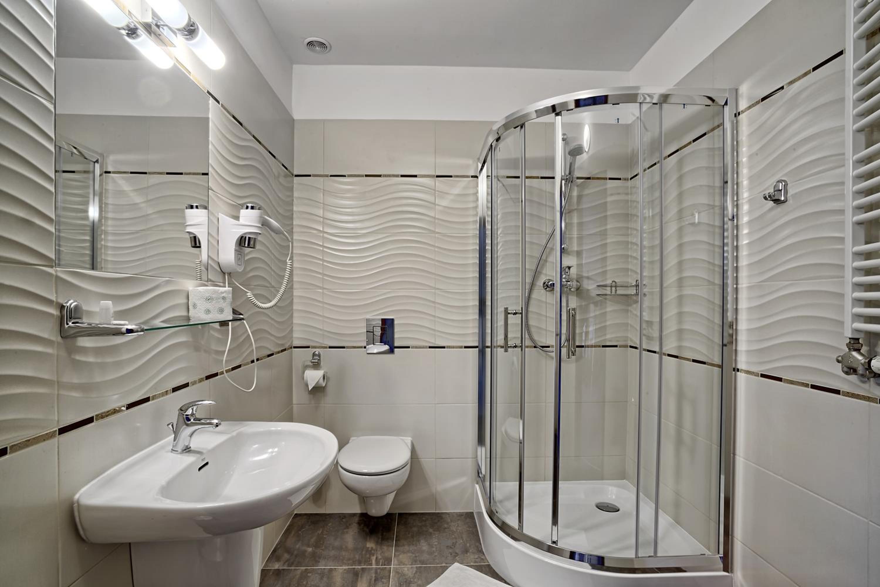 Twin Room - Photo 4