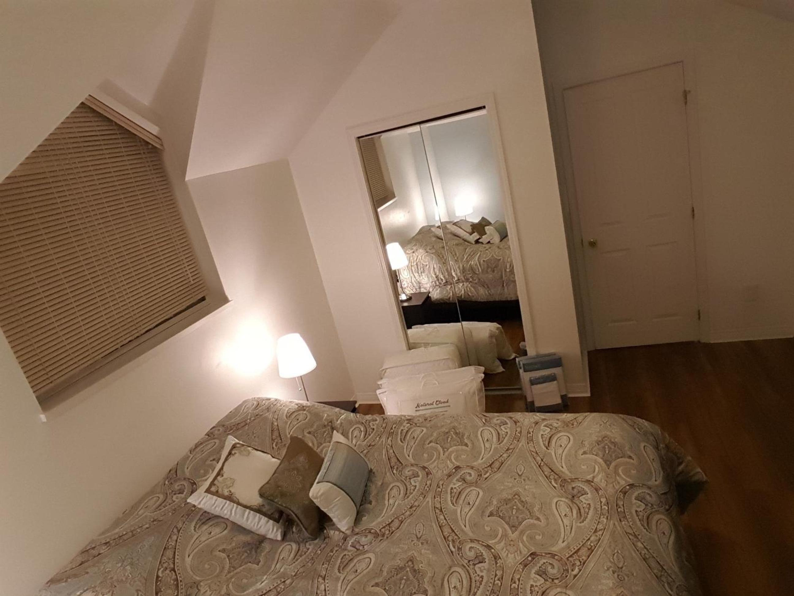 Queen Room with Shared Bathroom