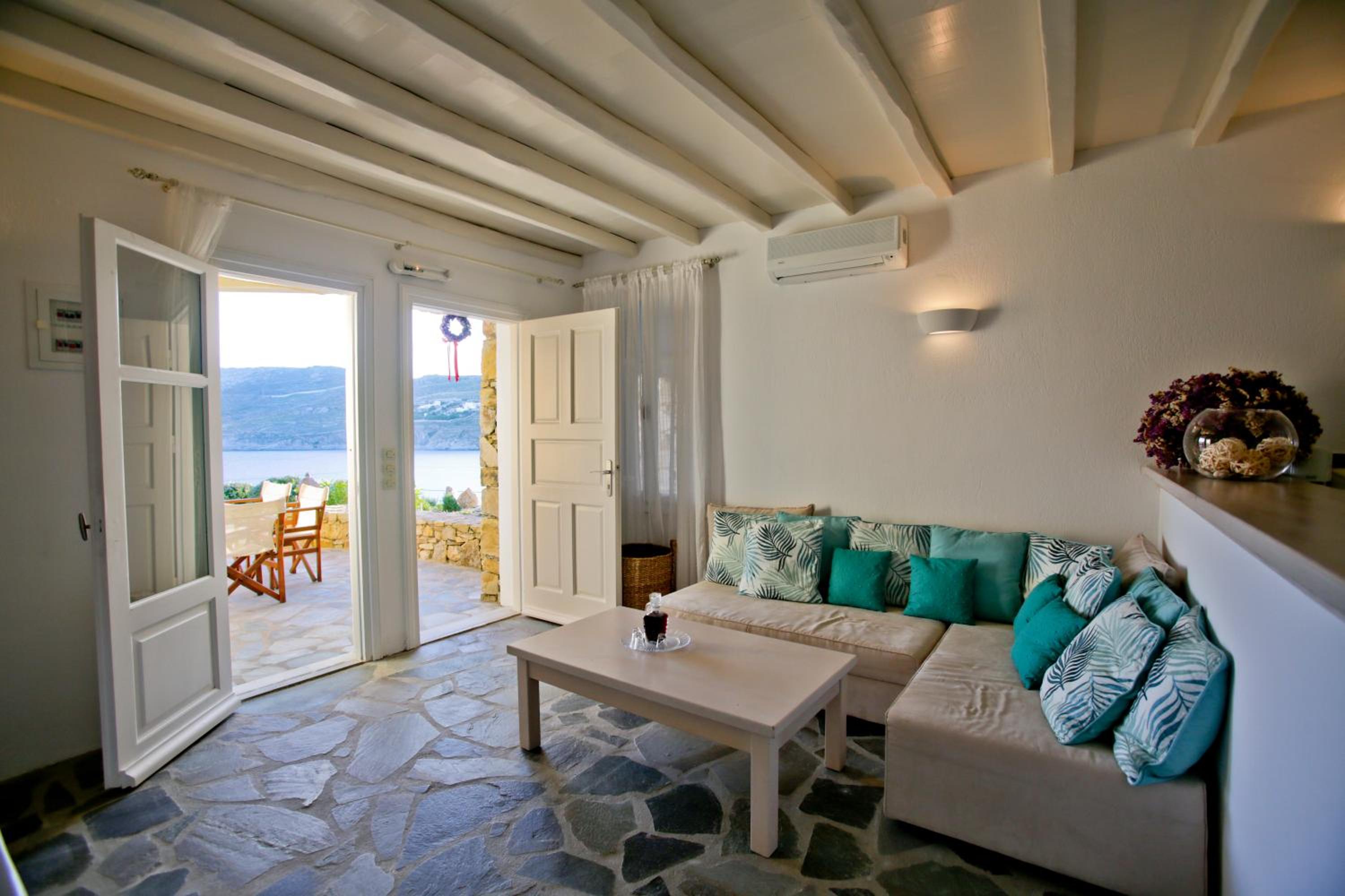 Studio with Sea View photo 3