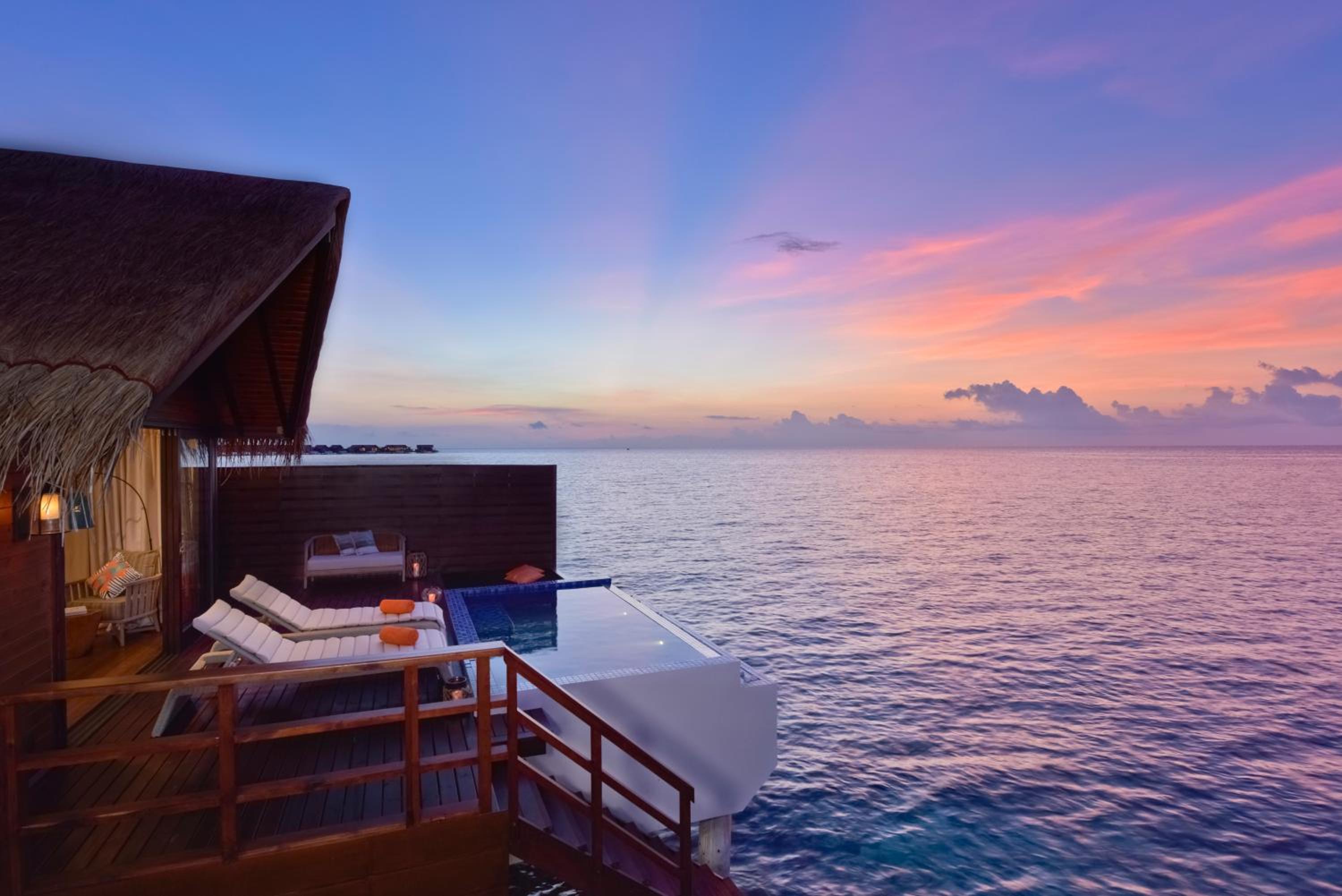Reef Pool Water Villa photo 3