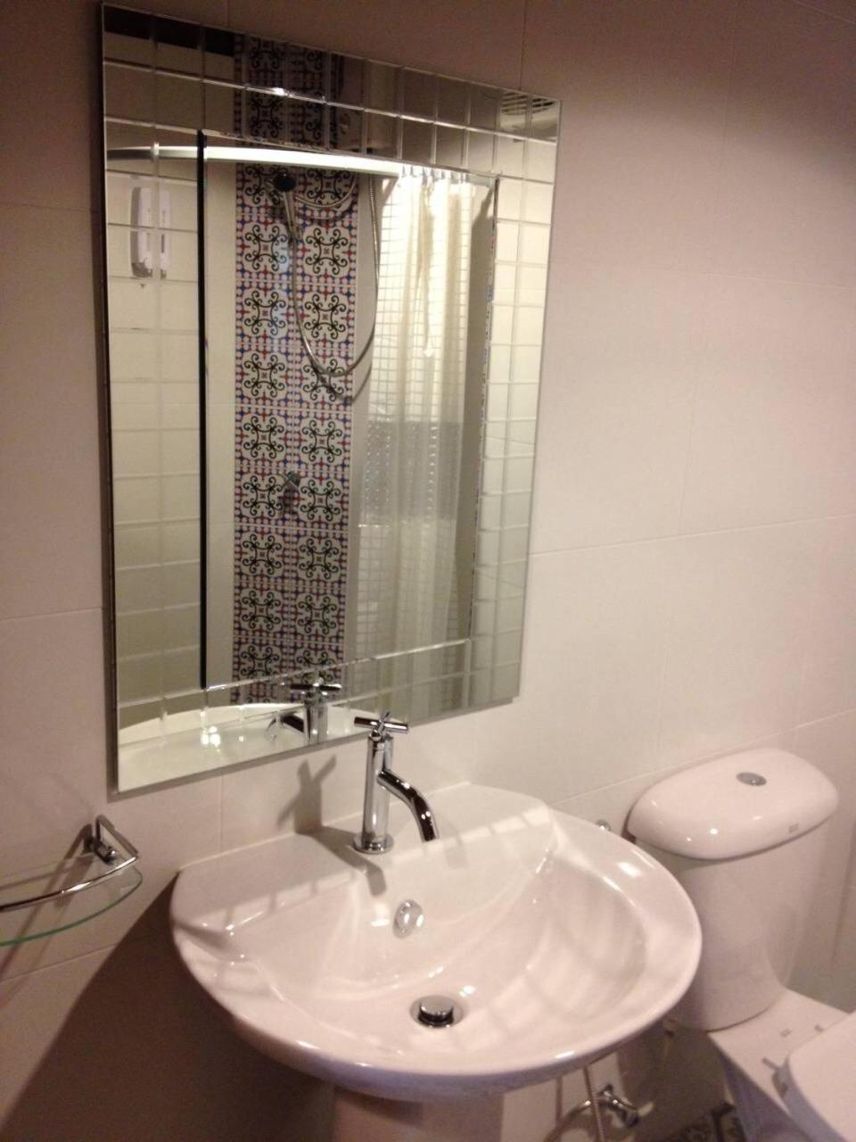 Double Room with Park View - Photo 3