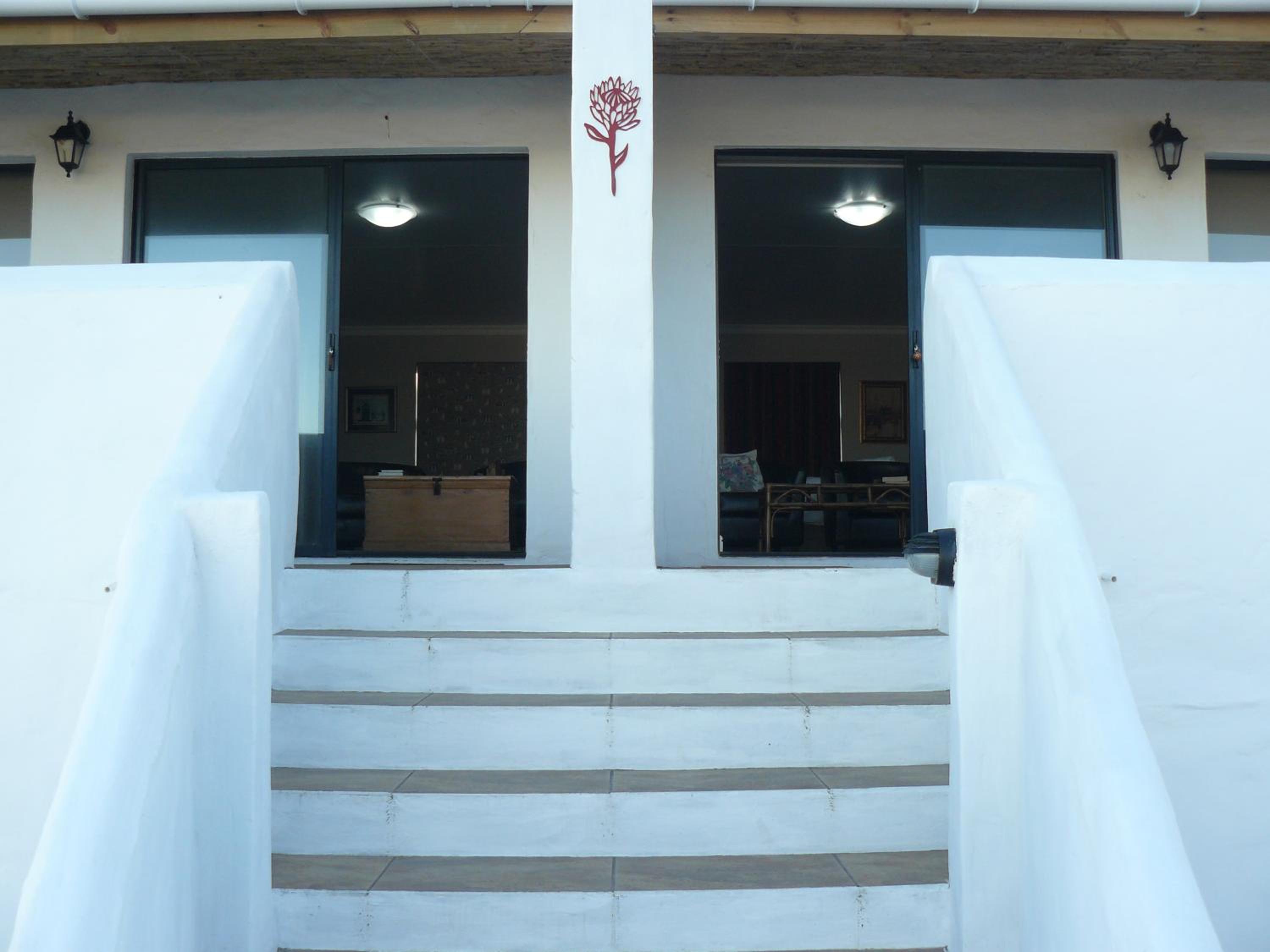 Studio - Photo 5