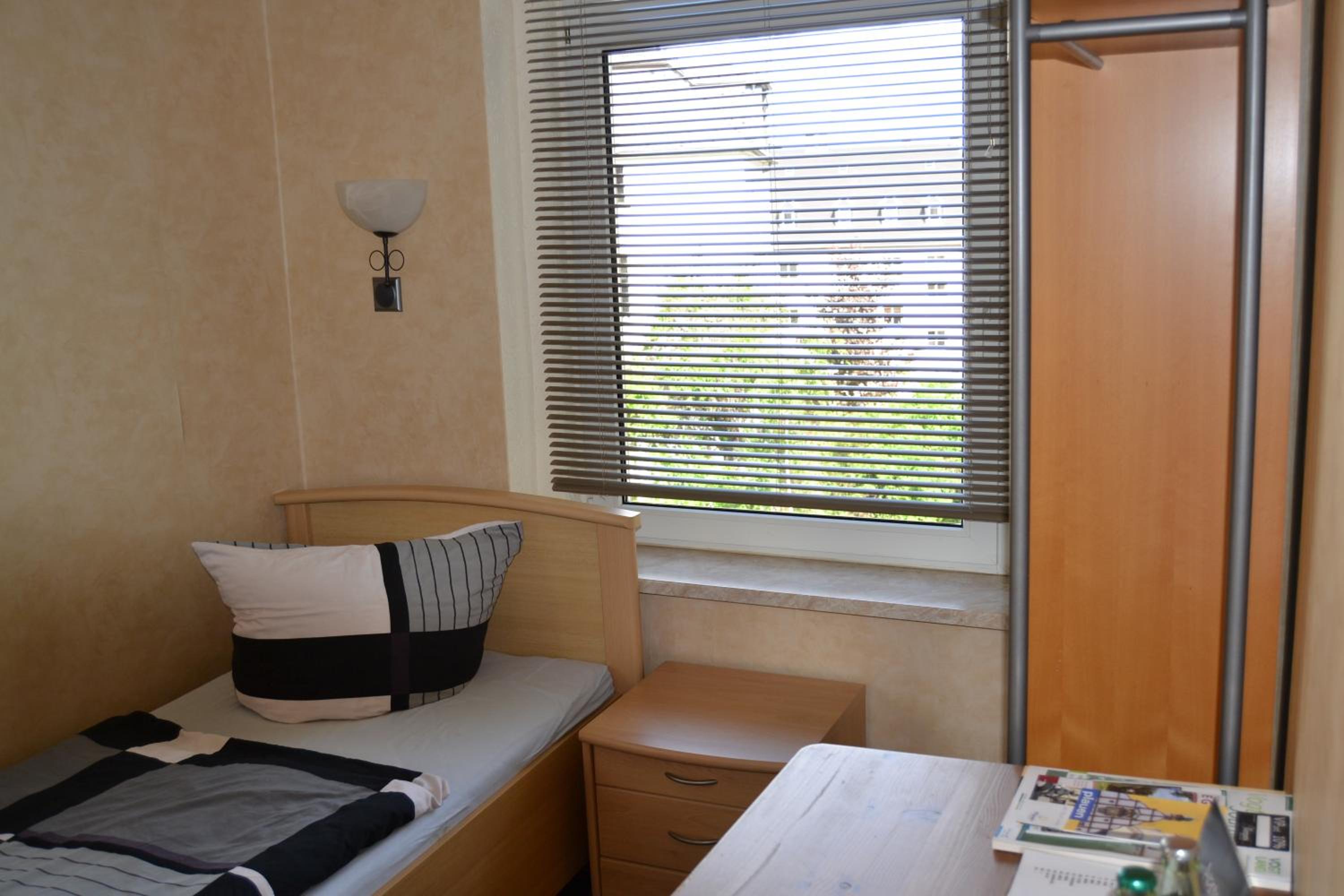 Single Room with Shower photo 2
