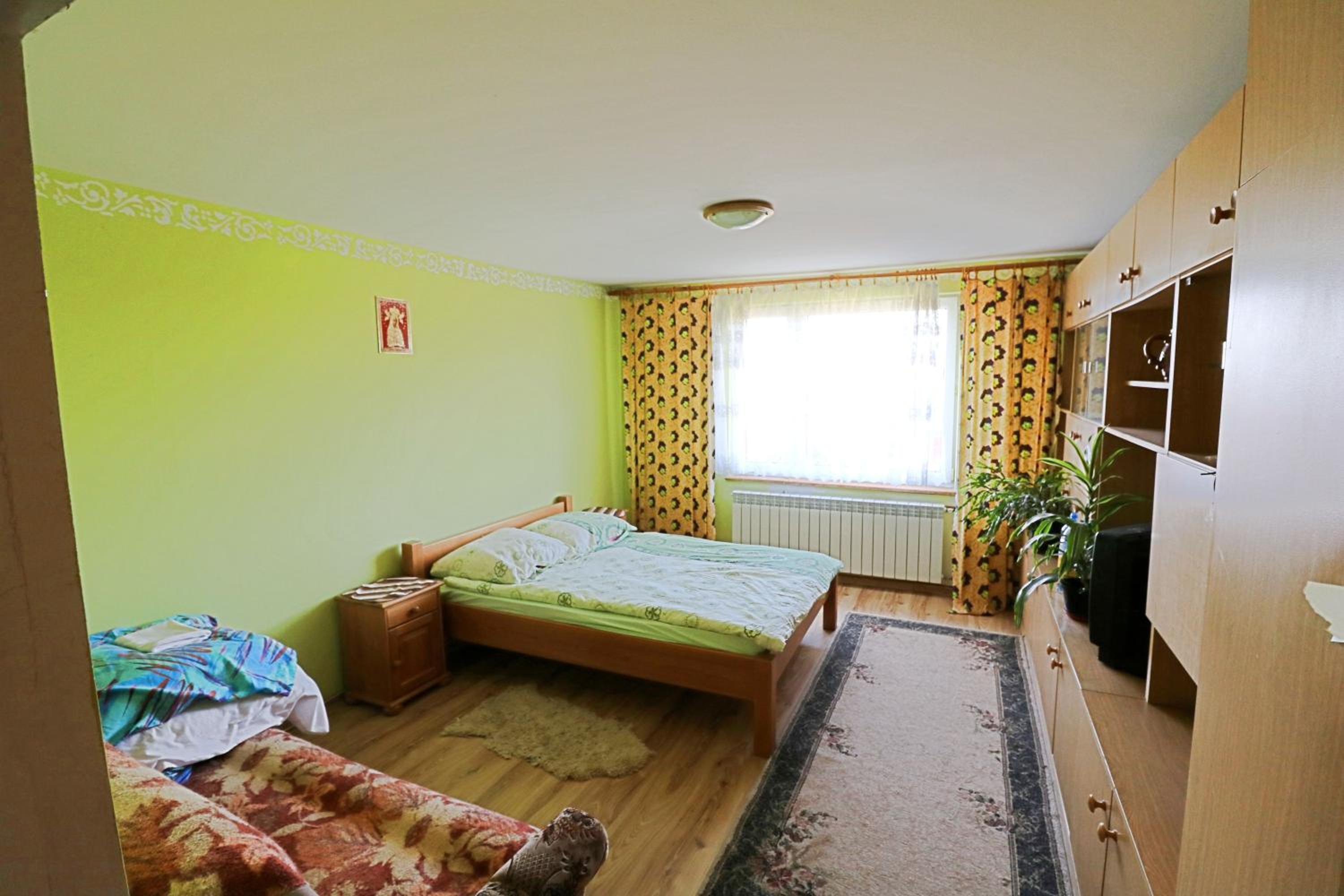 Triple Room with Shared Bathroom photo 2