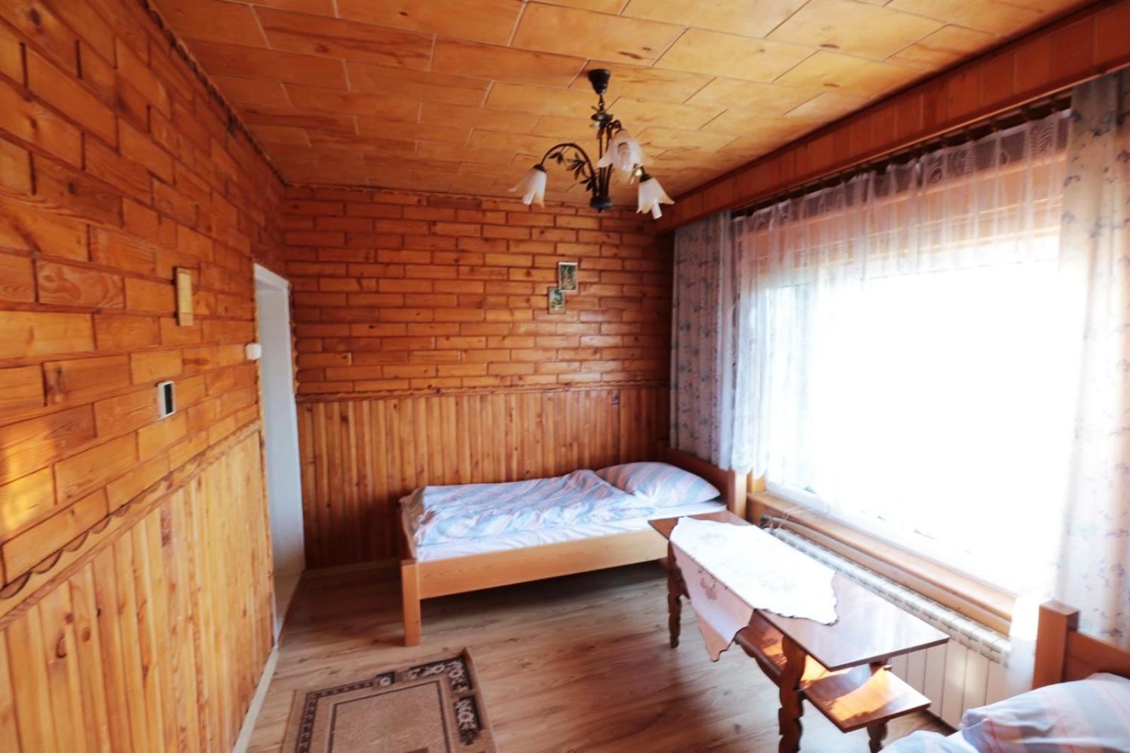 Triple Room with Shared Bathroom photo 3