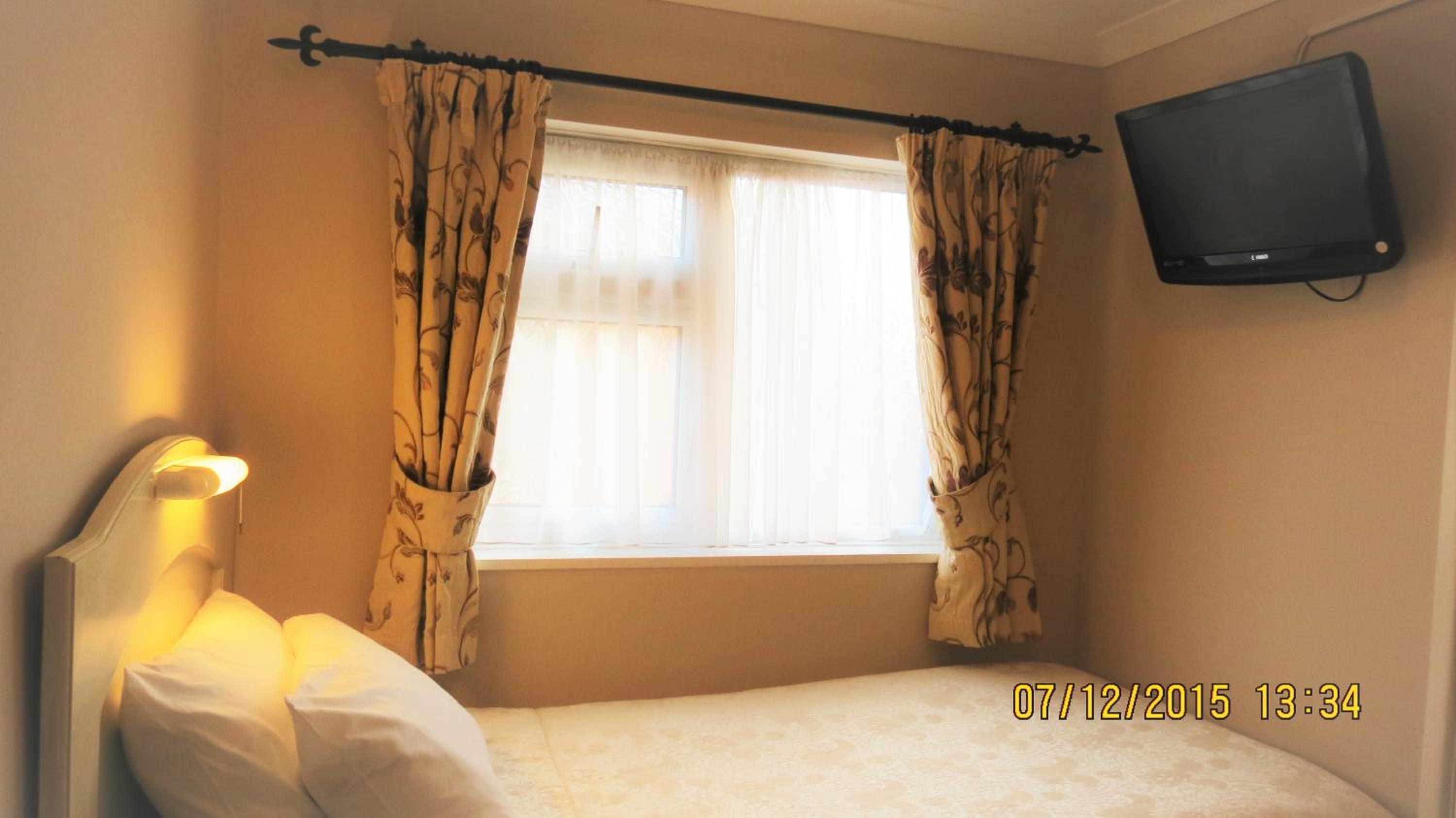 Single Room photo 1