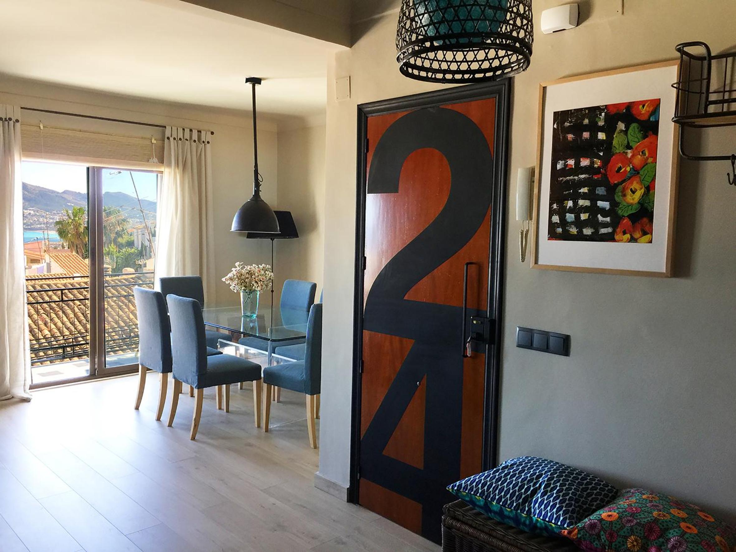 Apartamento con Balcón