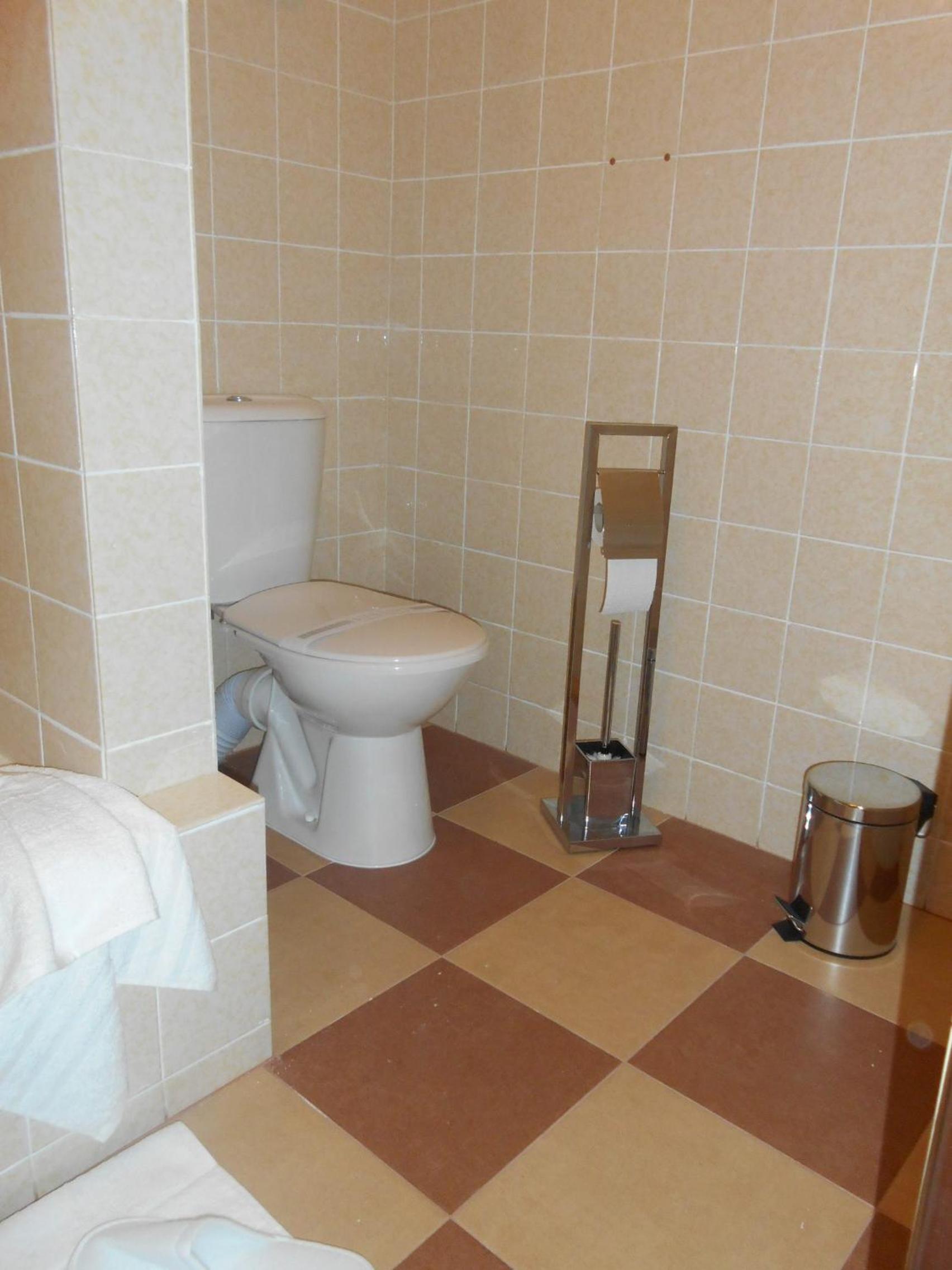 Double or Twin Room photo 3