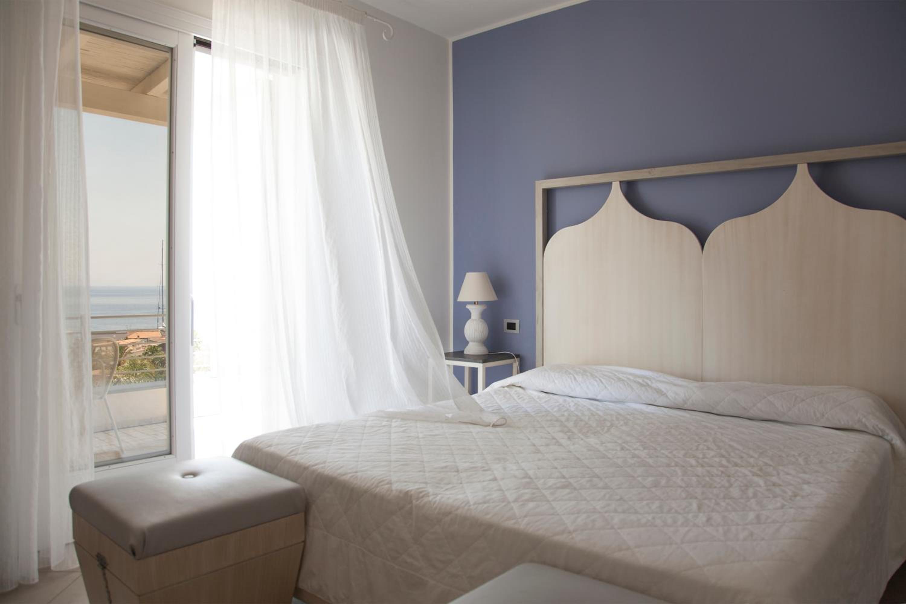 Superior Double with Sea View - Photo 1