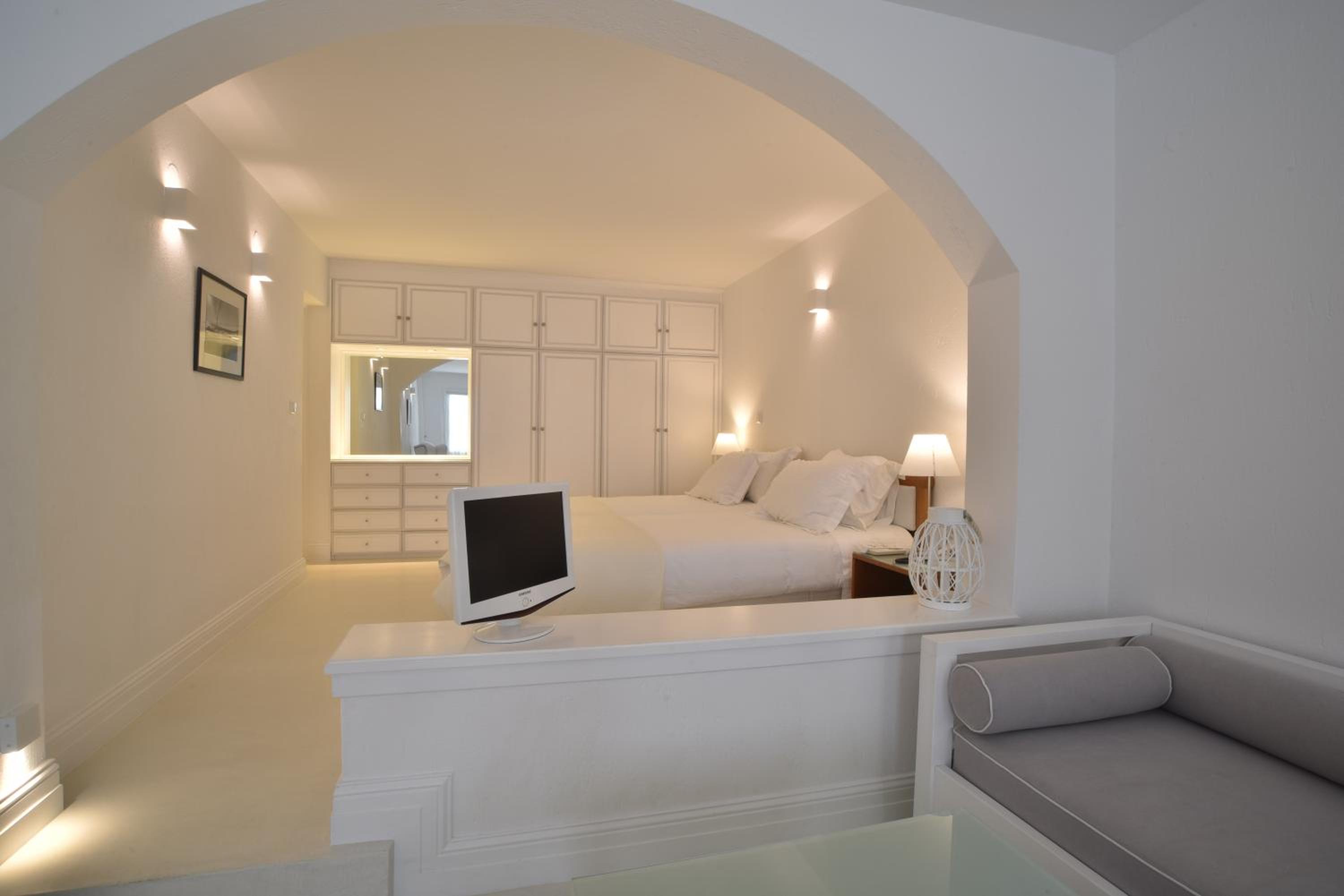 Superior Twin Room with Garden View photo 2