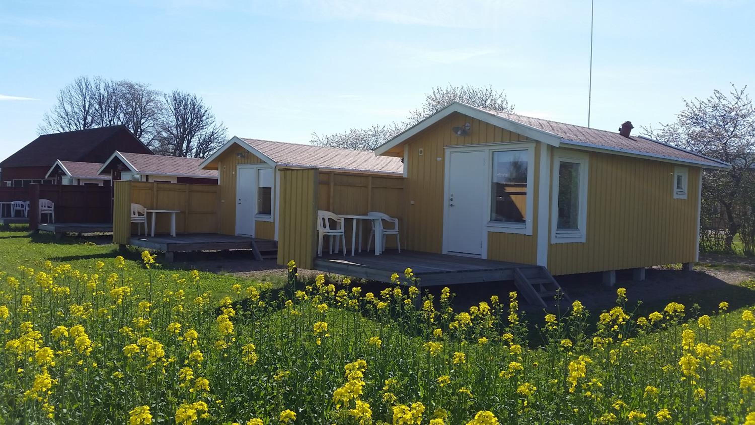 Cottage - Photo 2