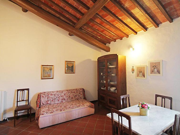 One-Bedroom House photo 1