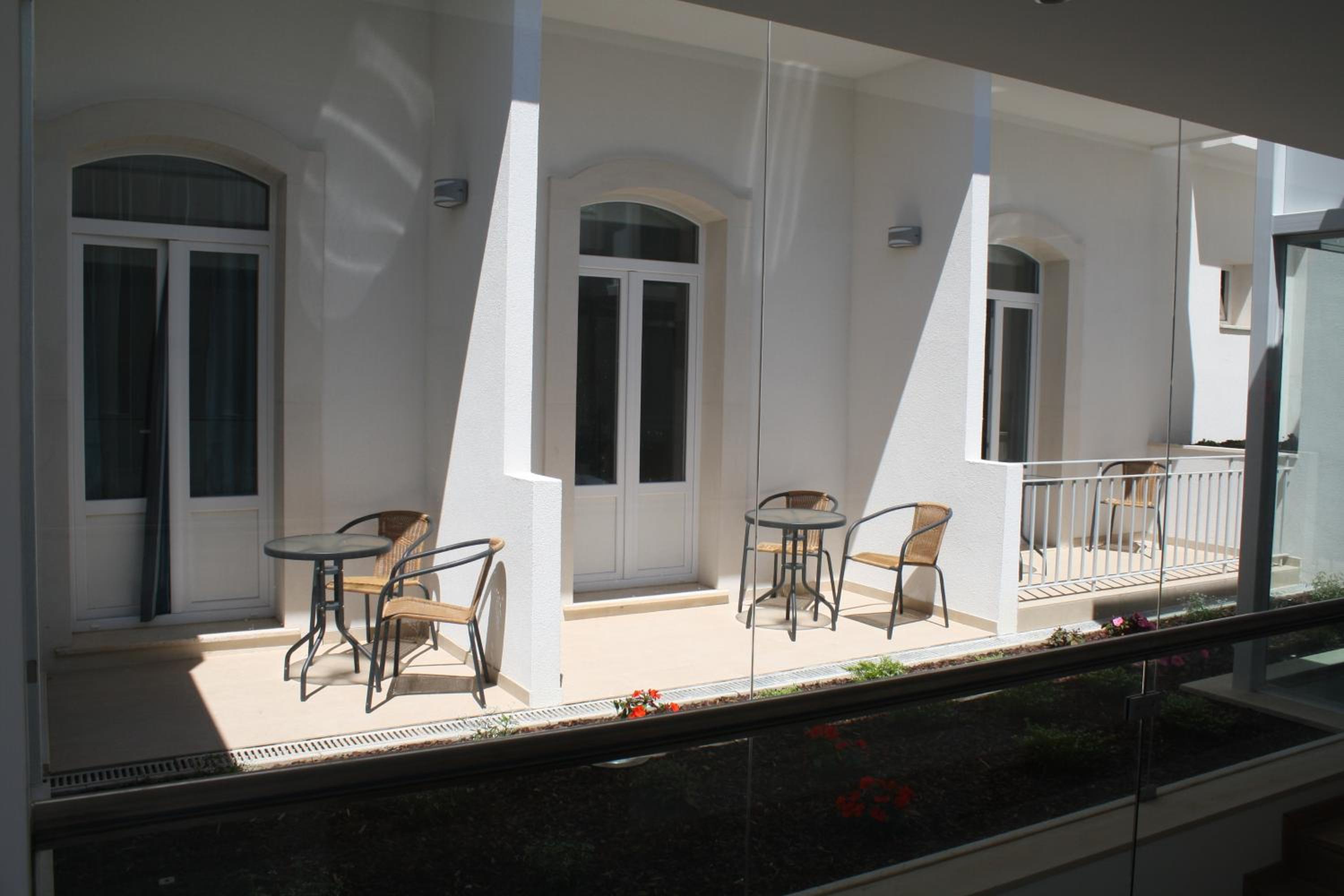 Double or Twin with Balcony or Terrace - Photo 9
