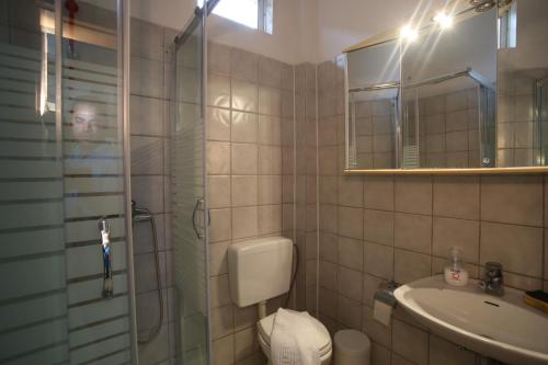 Two-Bedroom Apartment with Sea View photo 2
