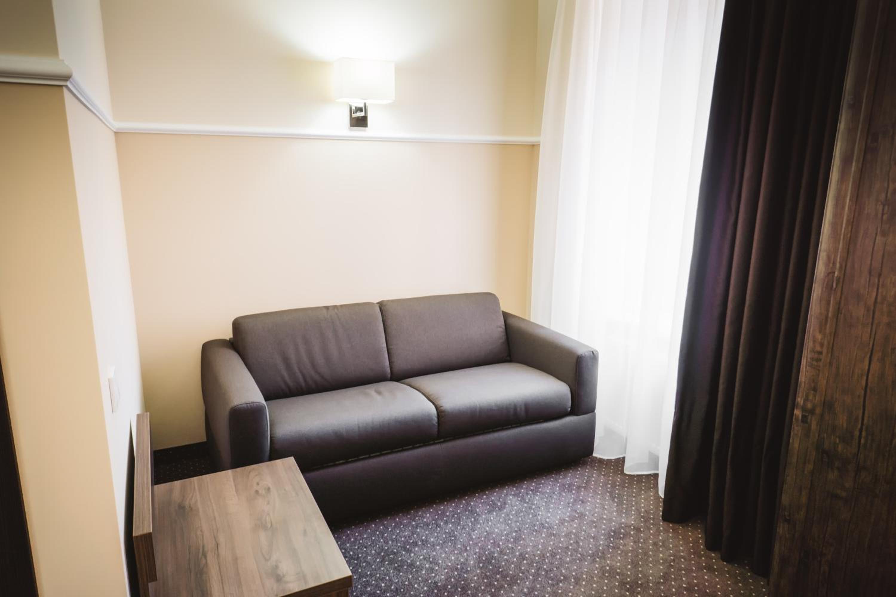Deluxe Double Room photo 2