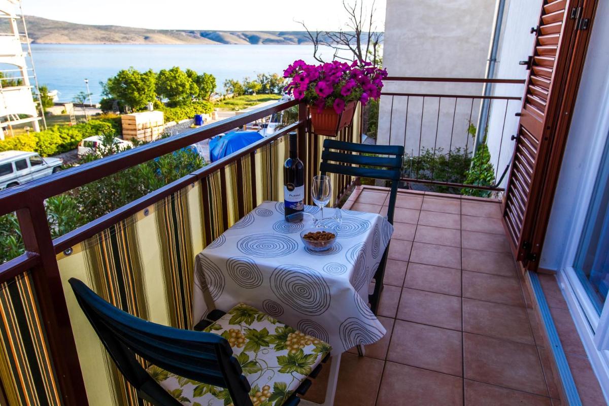 Apartment with Sea View photo 1