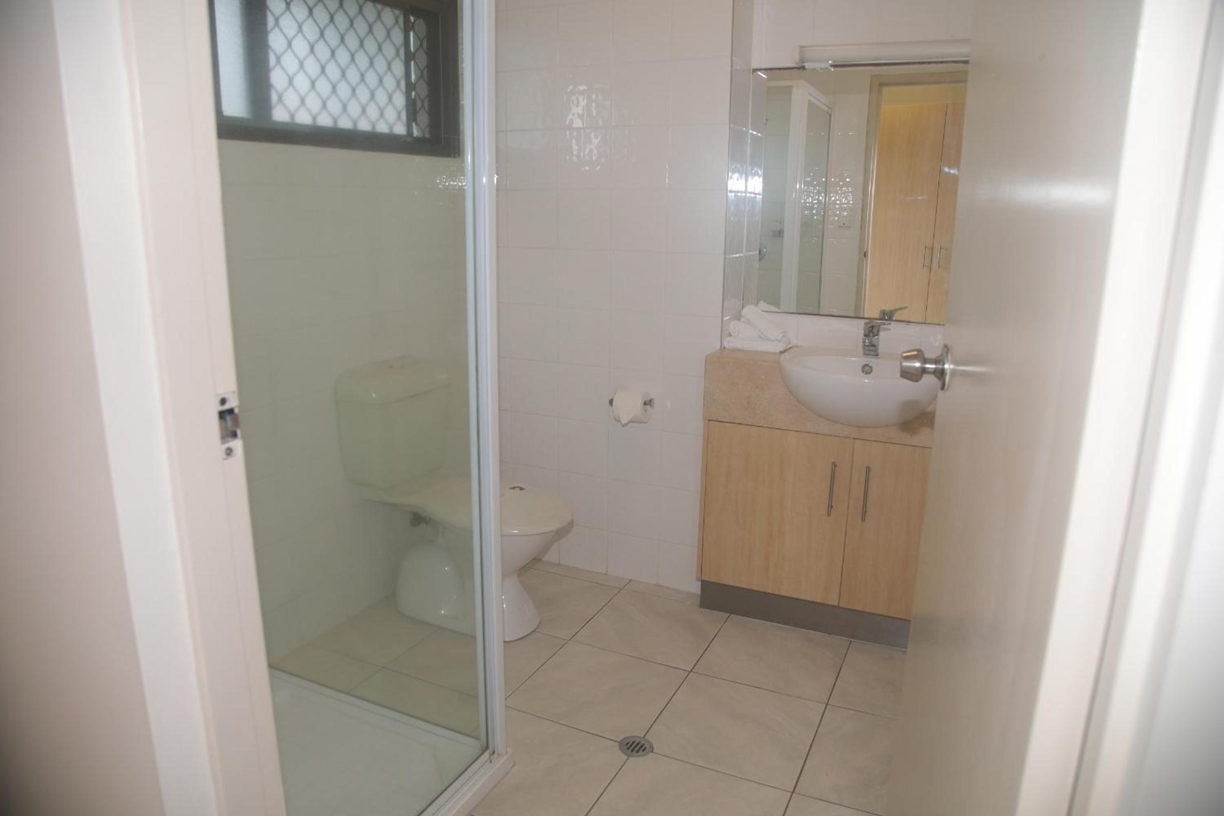 Standard Double or Twin Room photo 3
