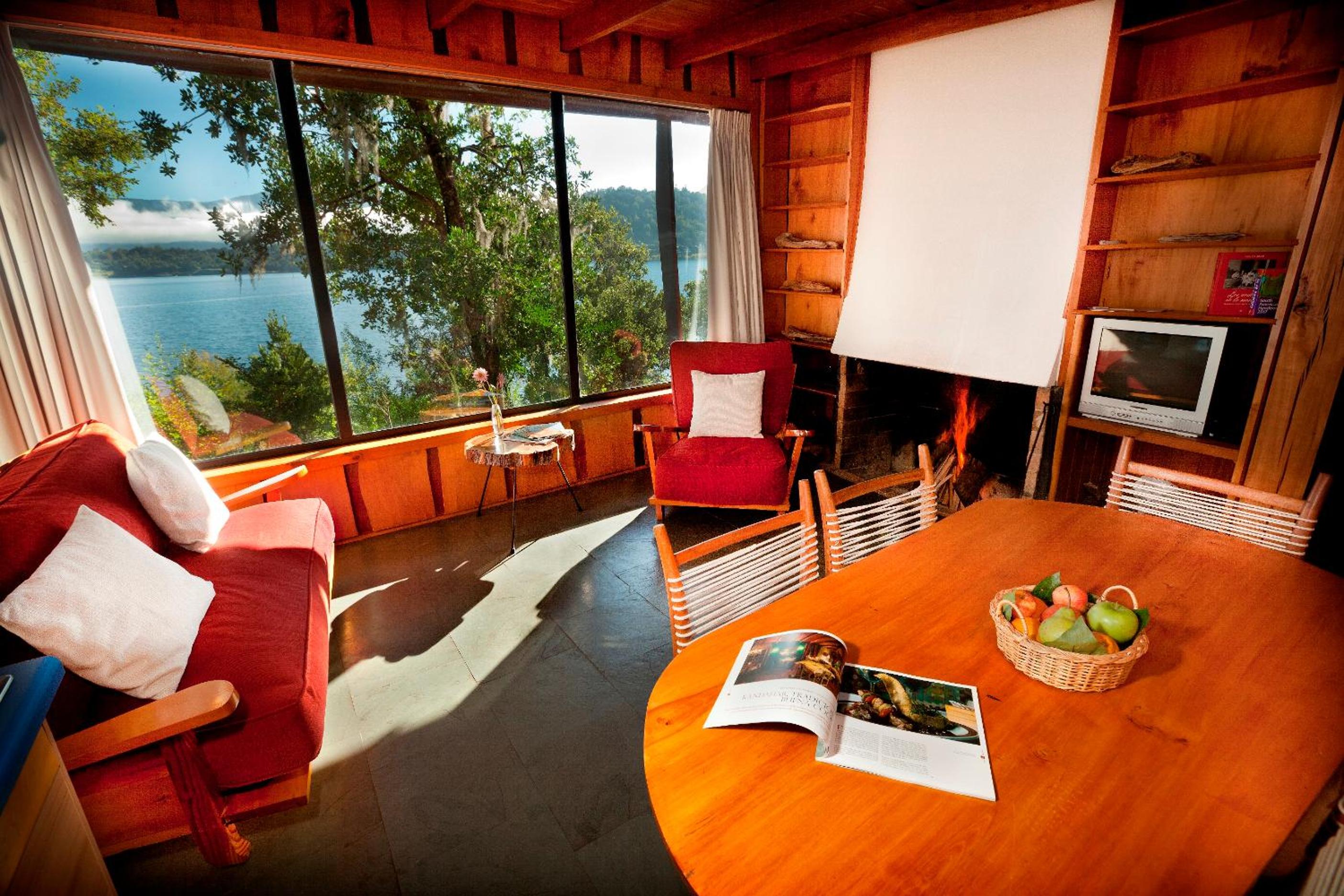 Chalet (4 Adults)