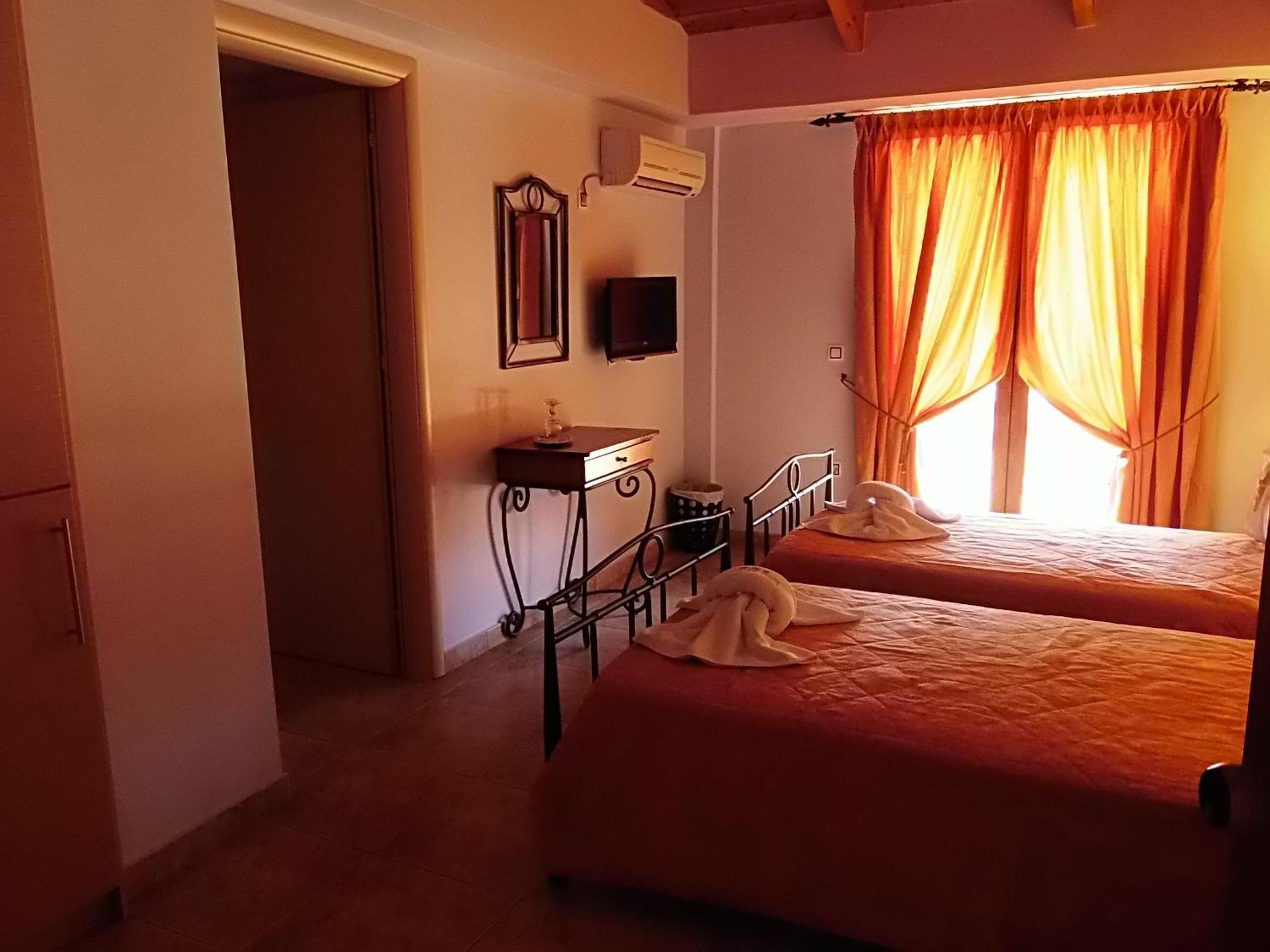 Family Room with Sea View