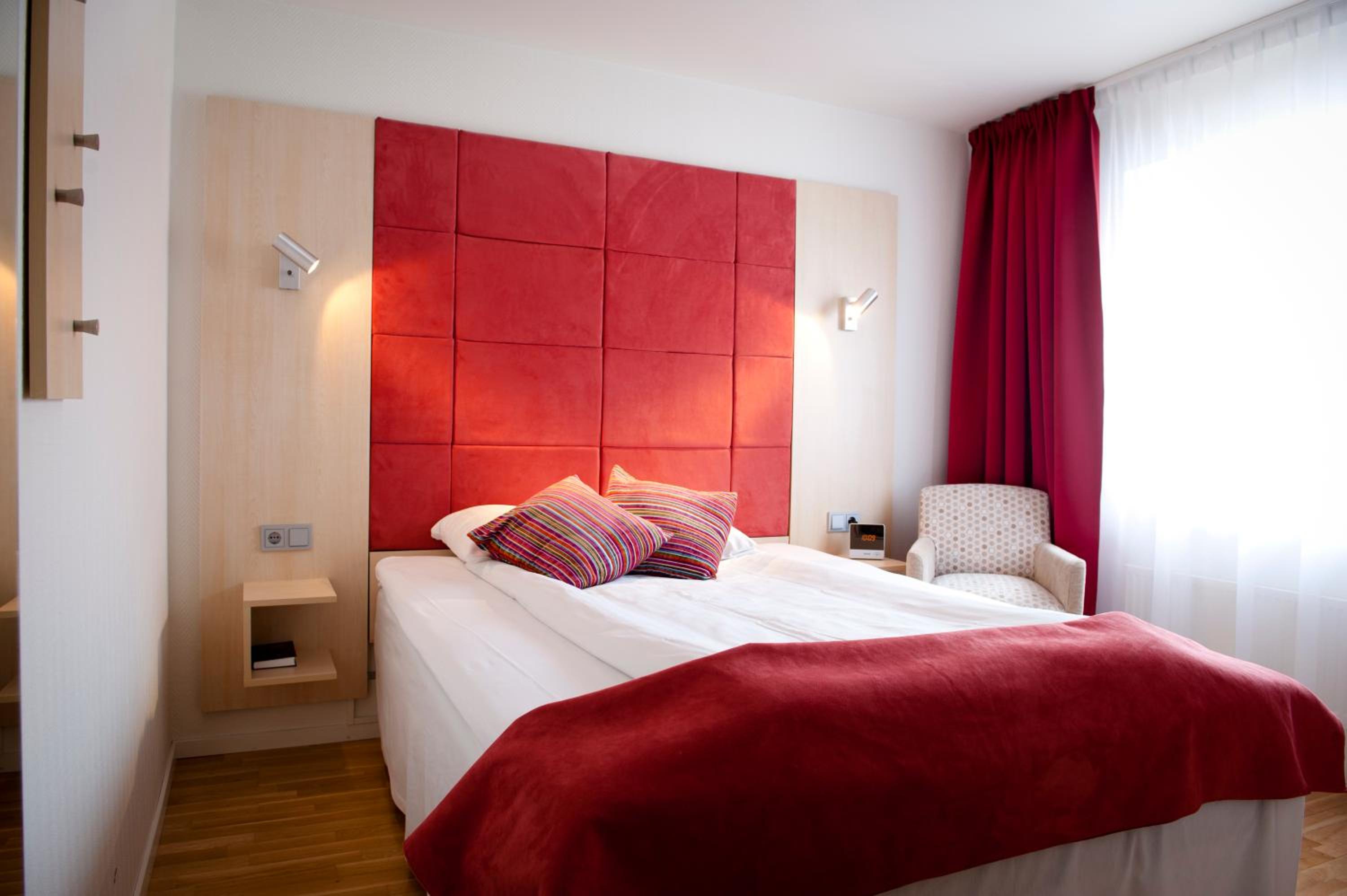 Single Room photo 3