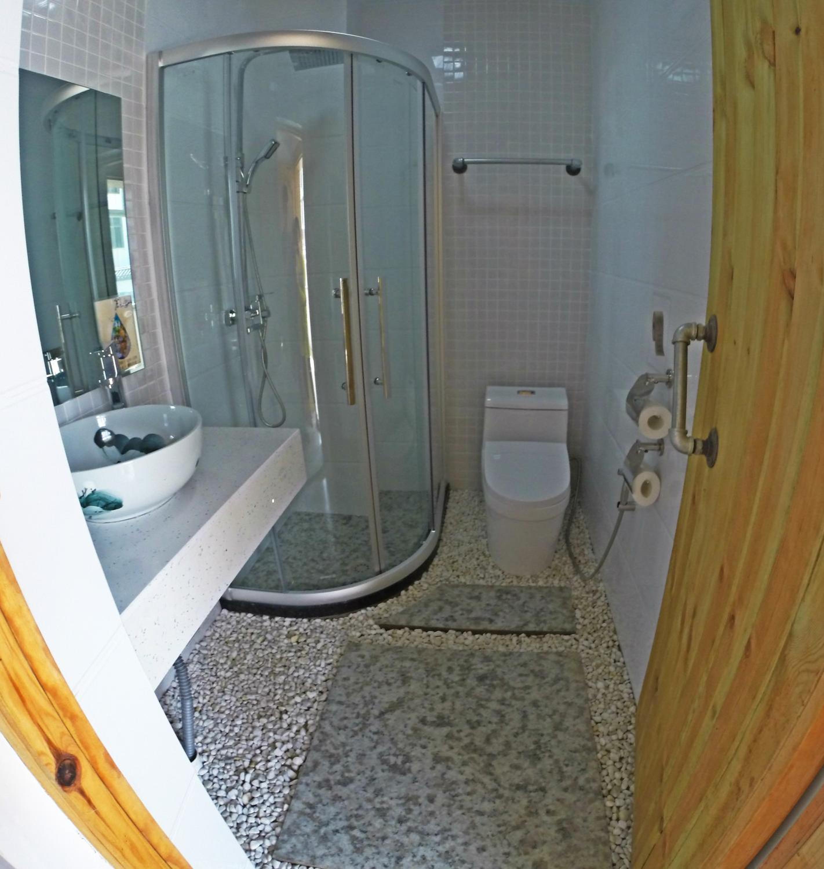 Double or Twin Room with Private Bathroom photo 2