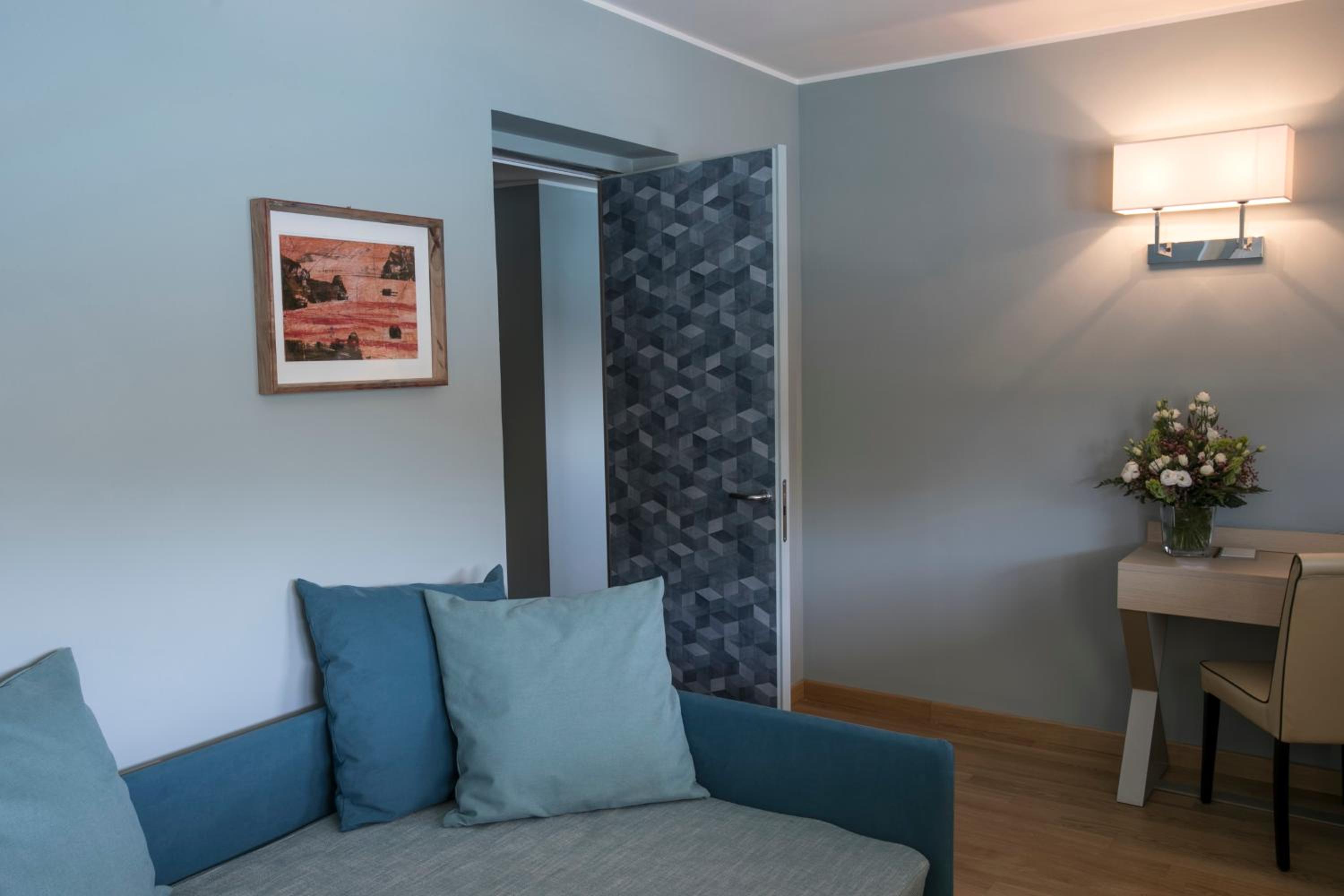 Suite with Sea View - Photo 7