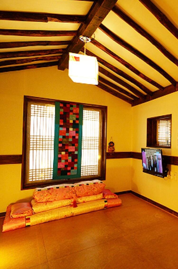 Standard Family Room - Photo 1