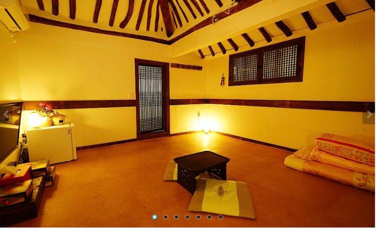 Deluxe Family Suite - Photo 7