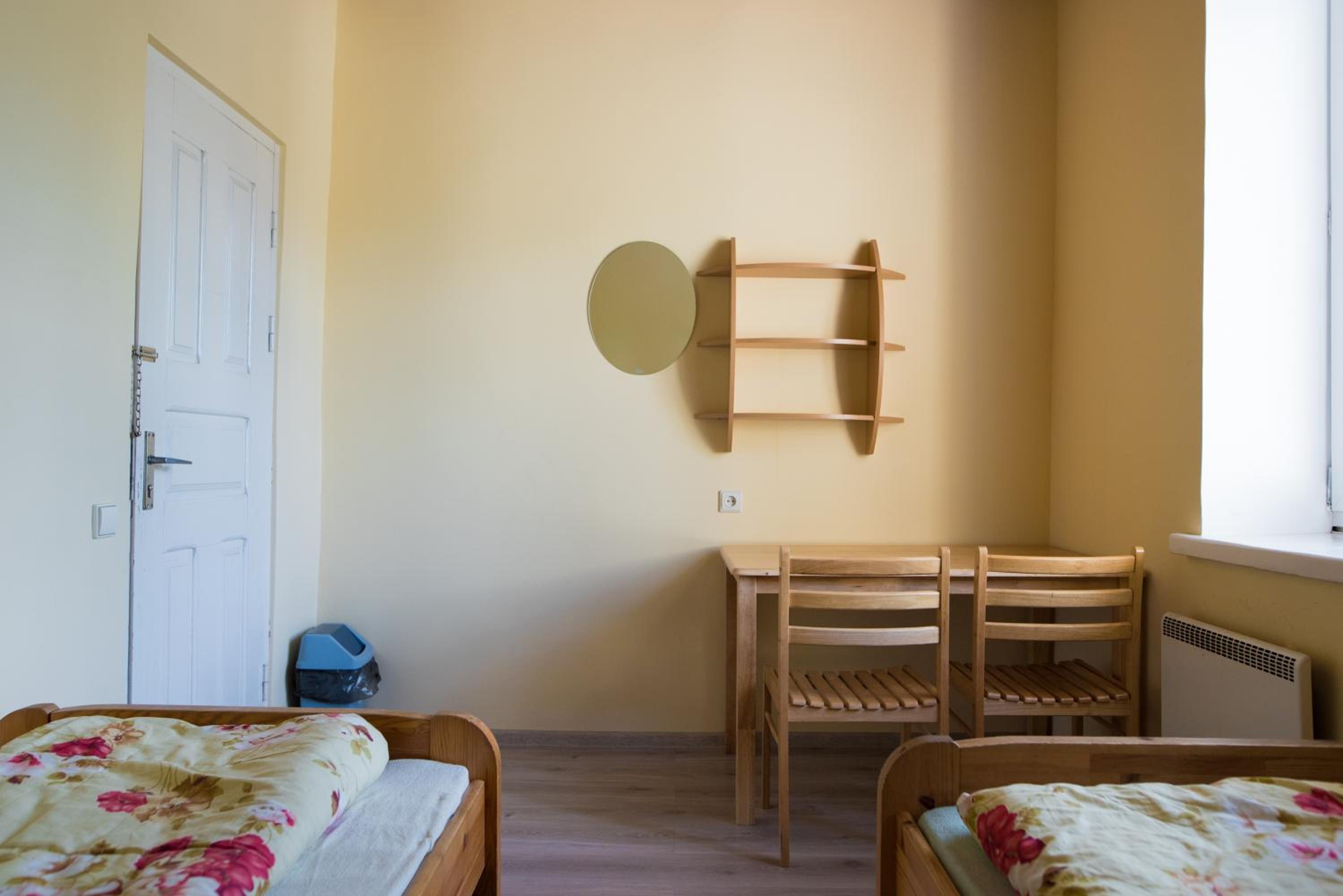 Twin Room with Shared Bathroom photo 1