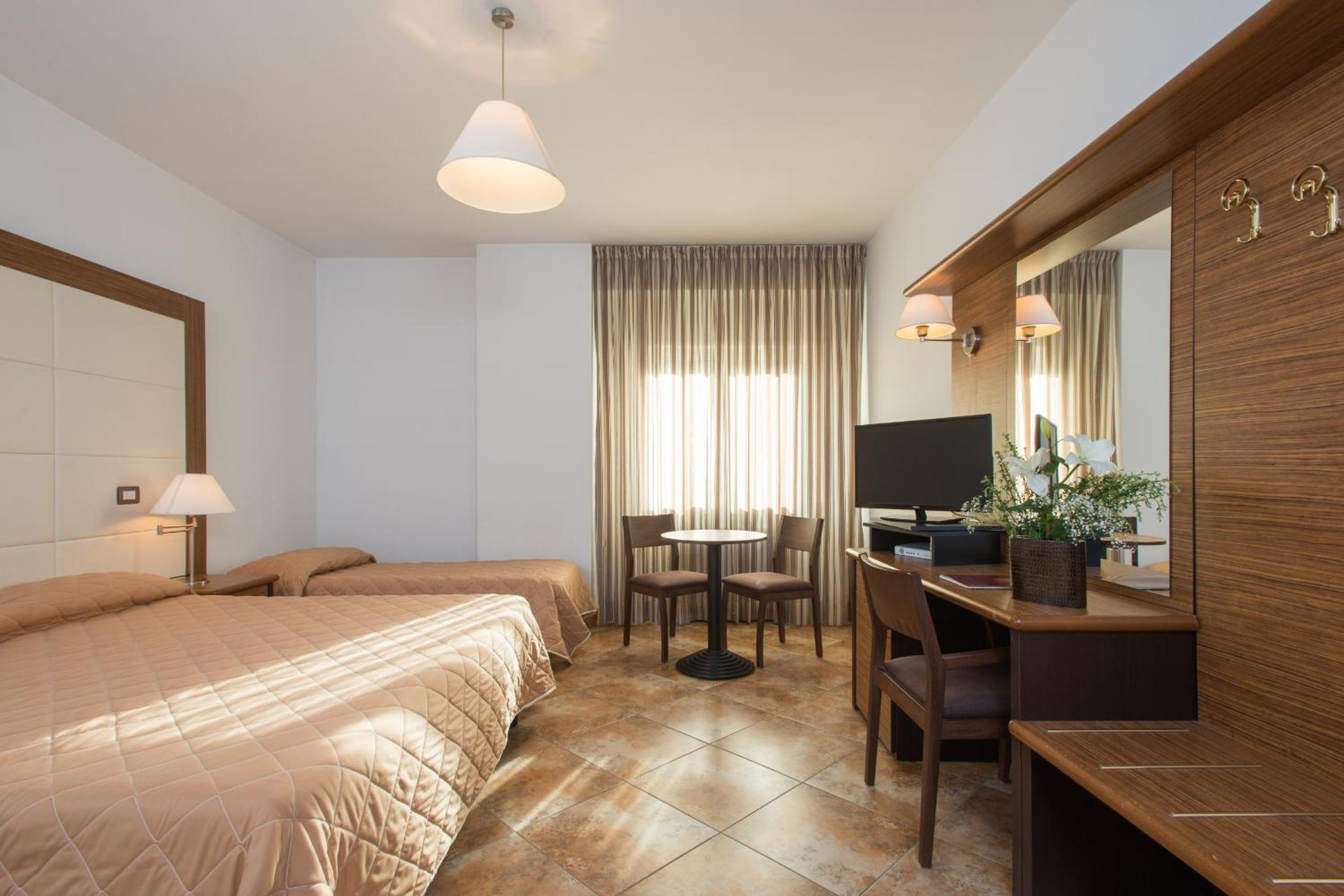Triple Room - Photo 3