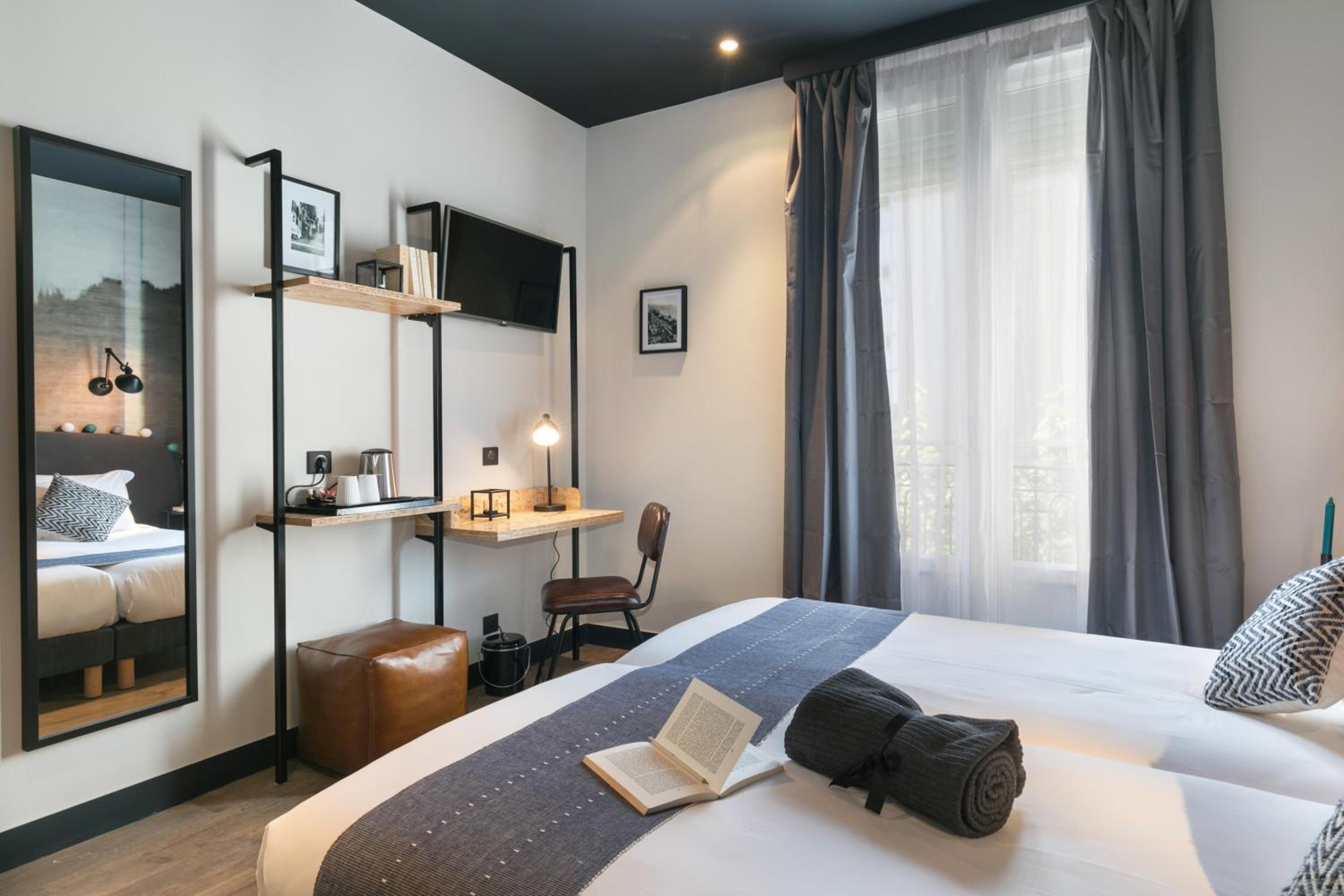 Double Room - Photo 4