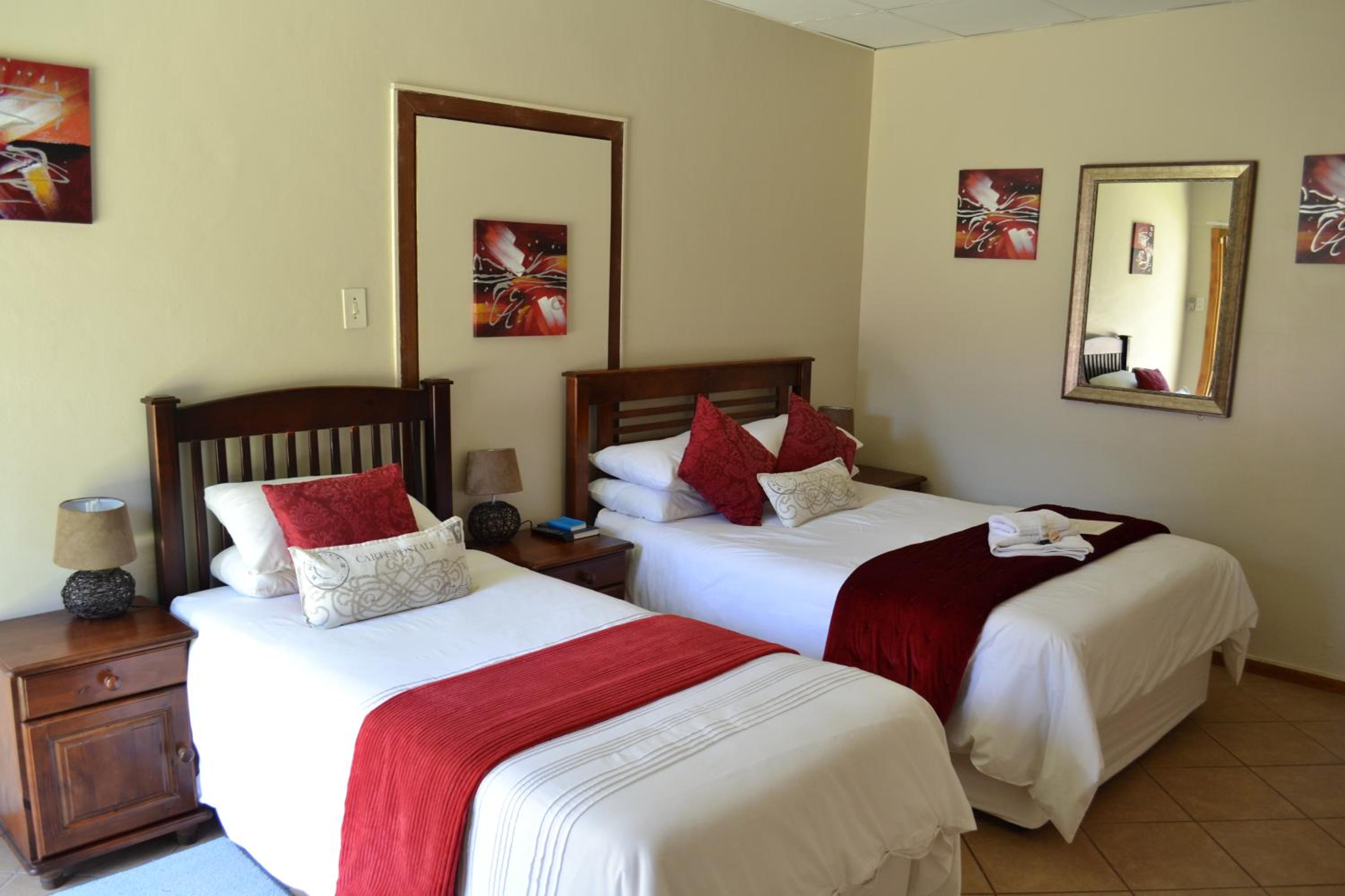 Standard Triple Room - Photo 5