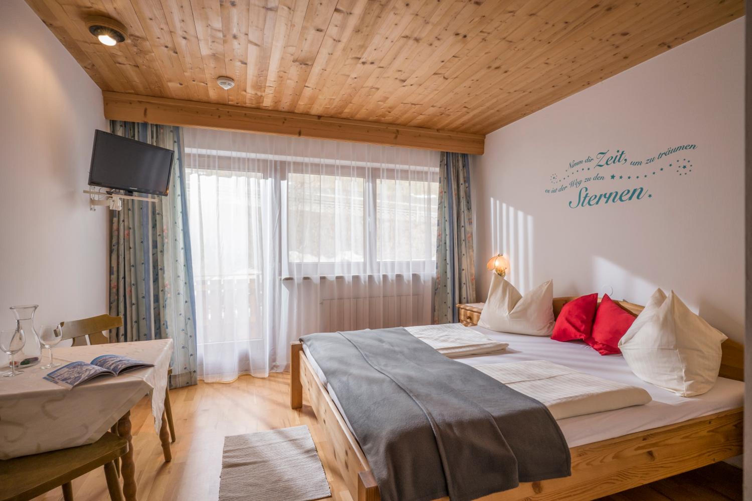 Standard Double Room with Balcony photo 1