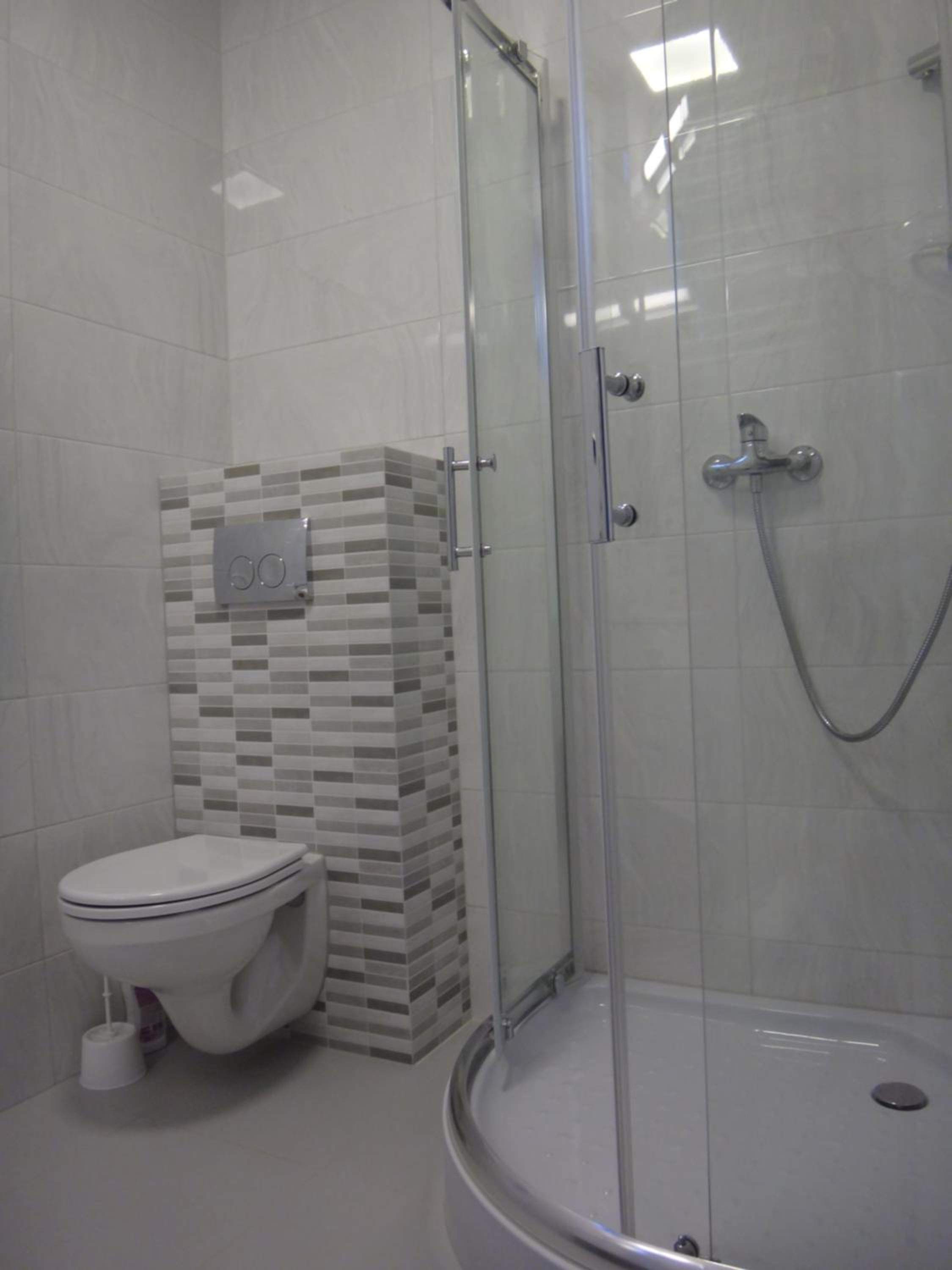 Apartment - Ground Floor photo 2