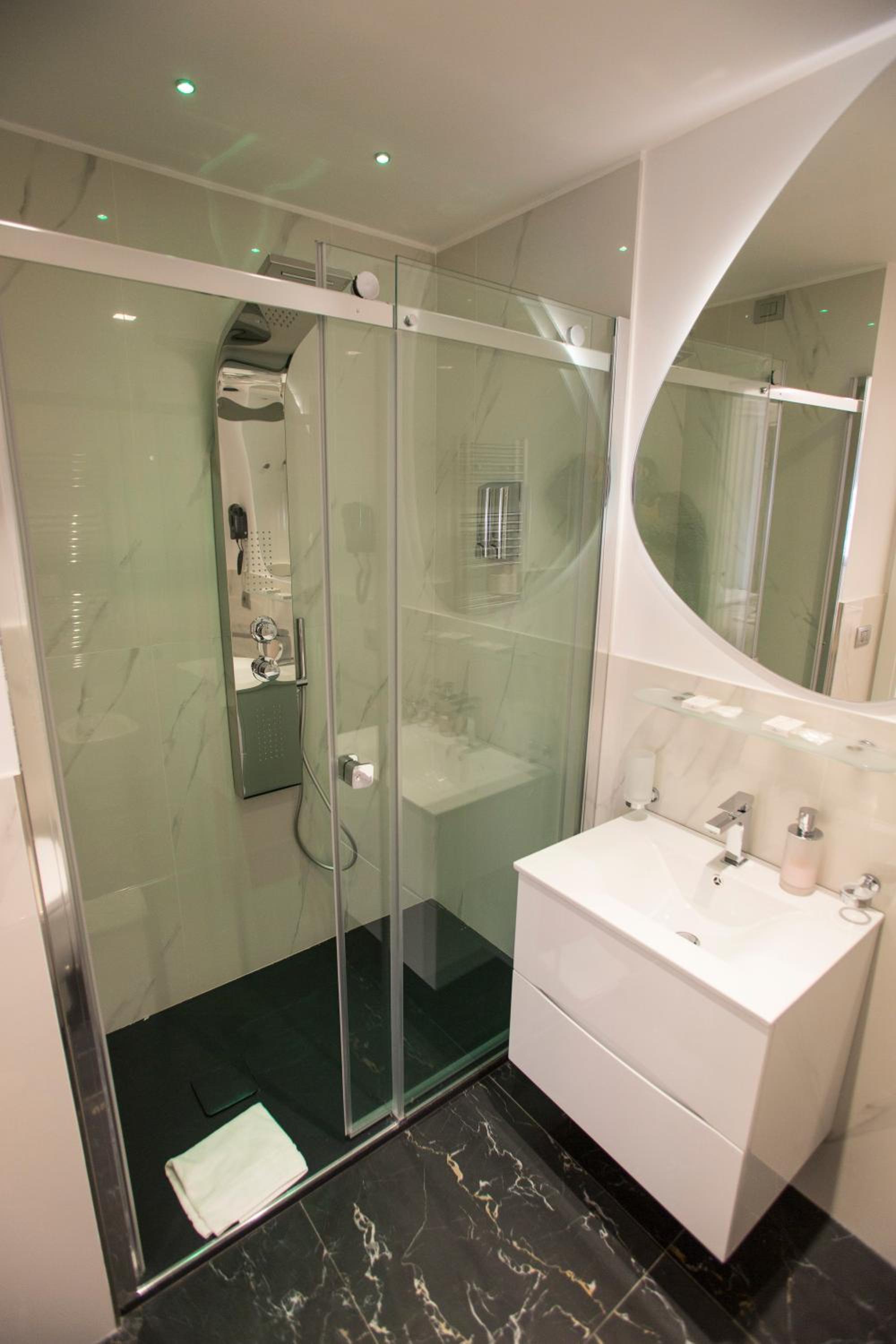 Triple Room with City View photo 3
