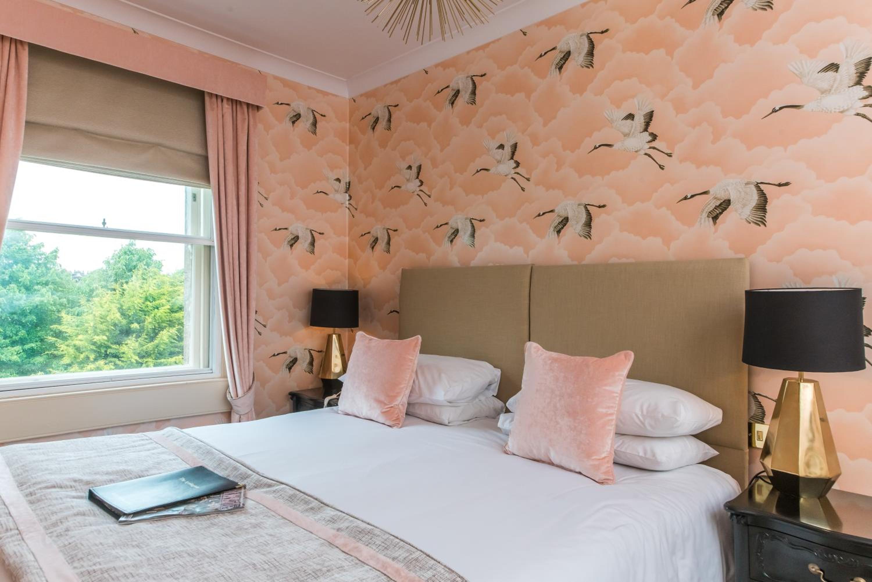 Superior Double or Twin Room - Photo 9