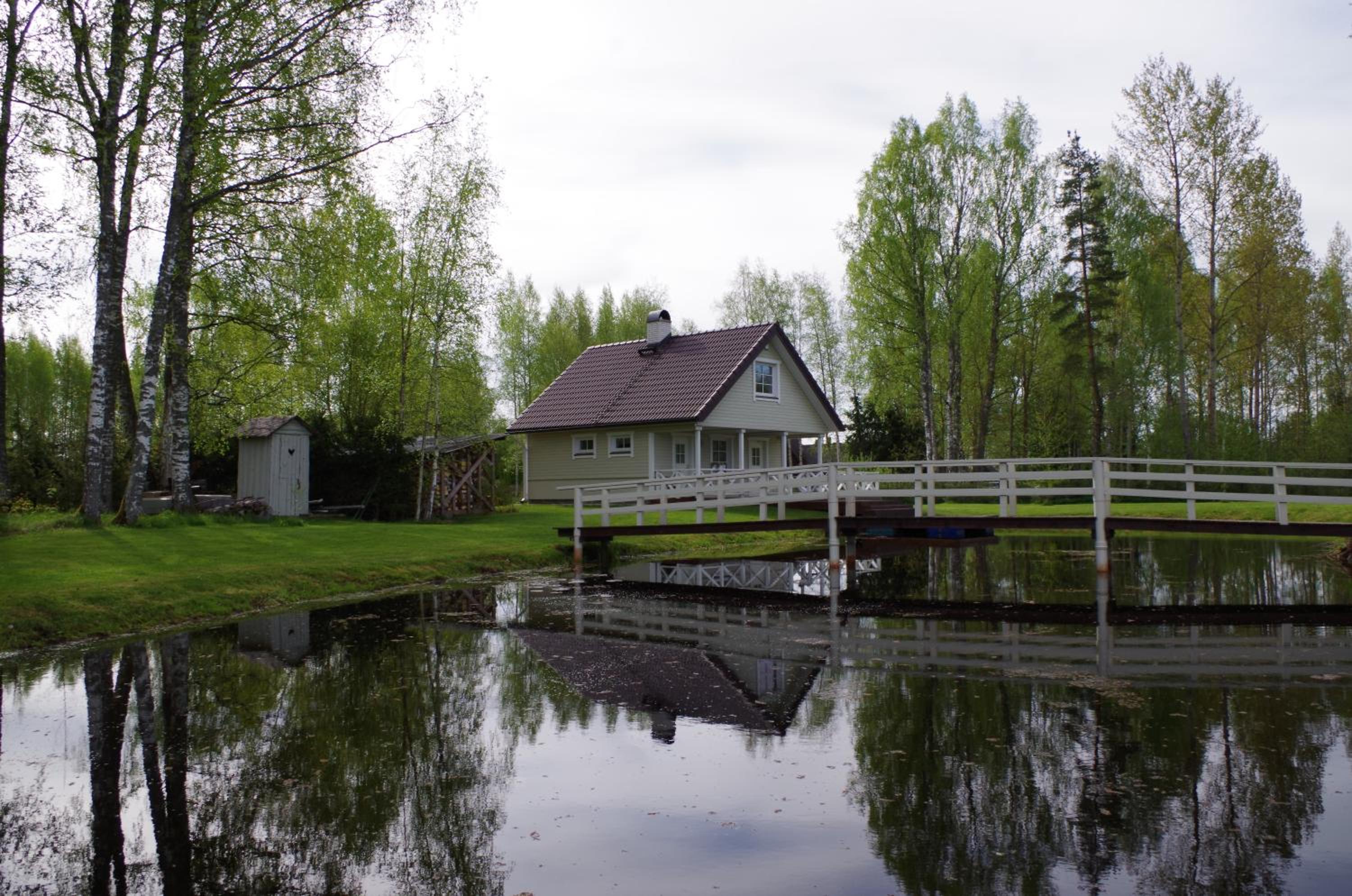 Two-Bedroom House - Photo 17