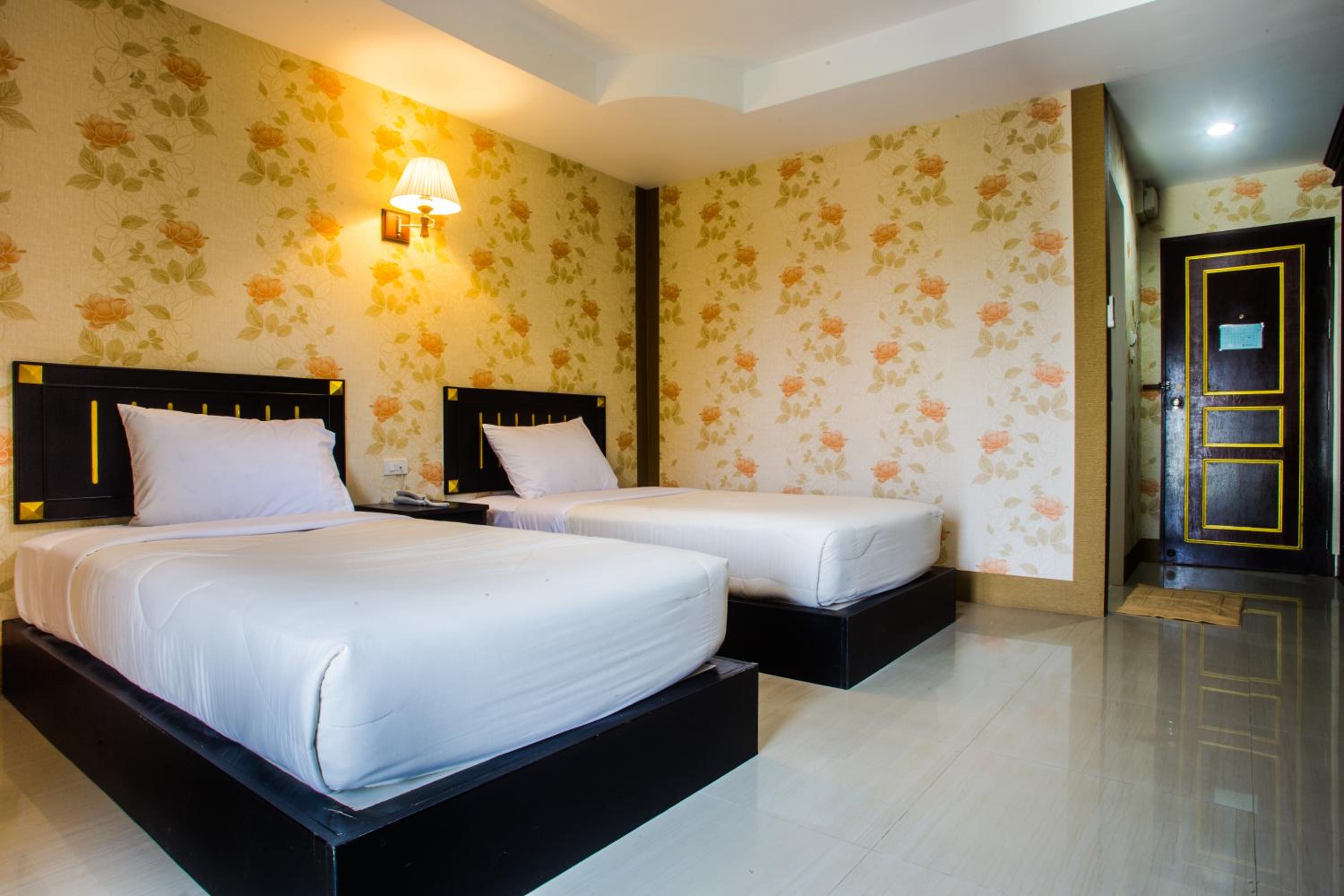 Twin Room with Balcony photo 1