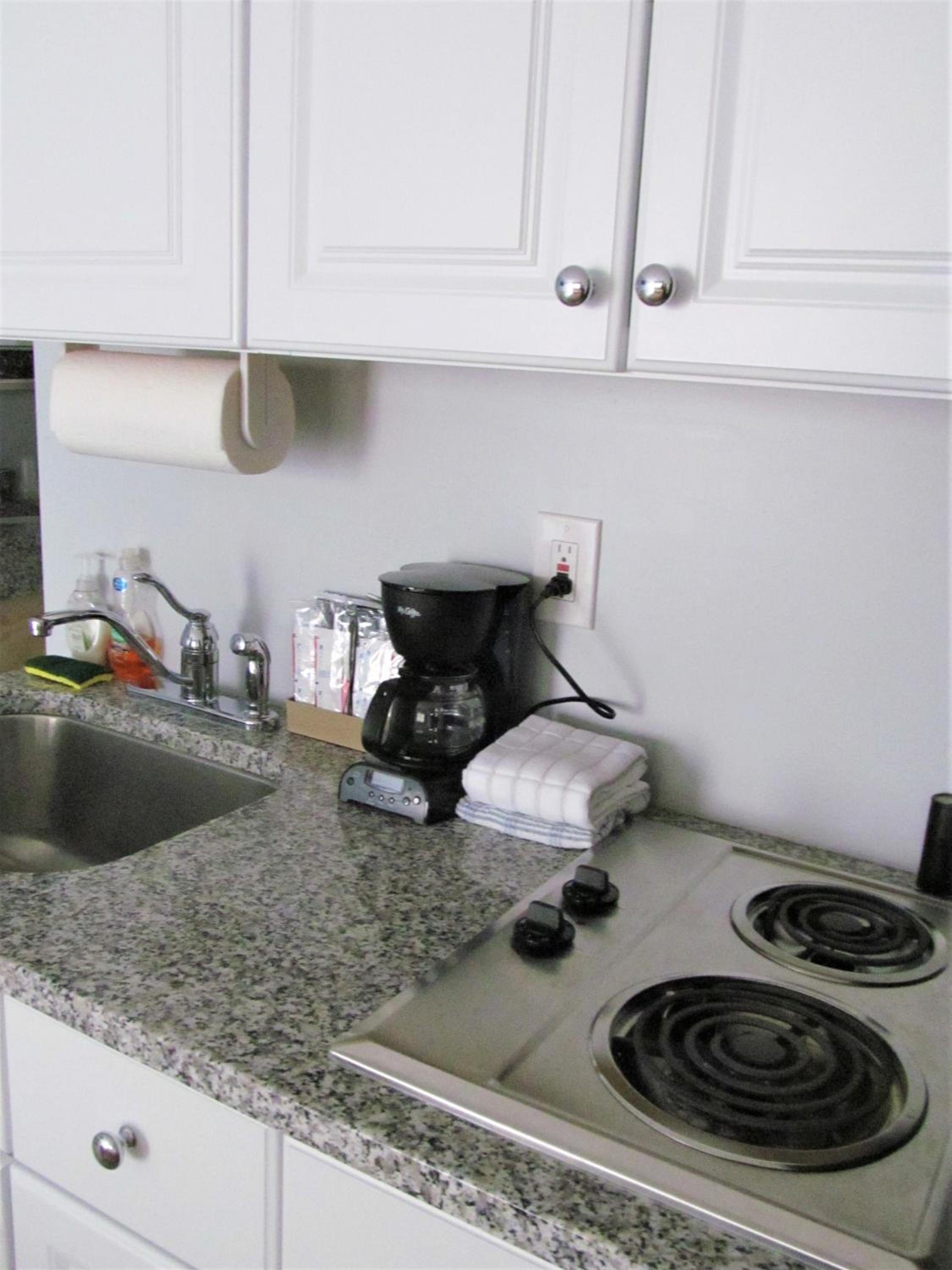 Double Room with Kitchenette - Photo 11
