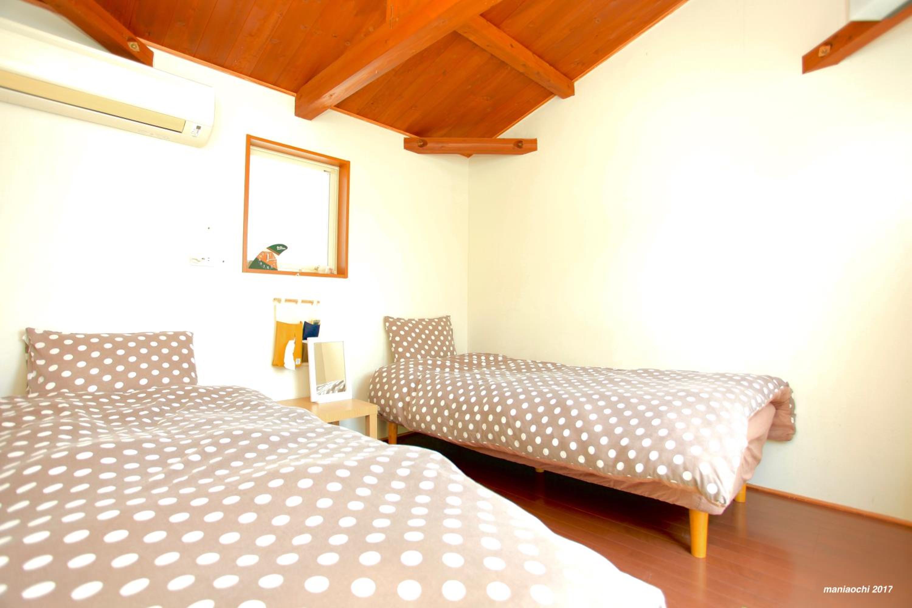 Twin Room with Shared Bathroom