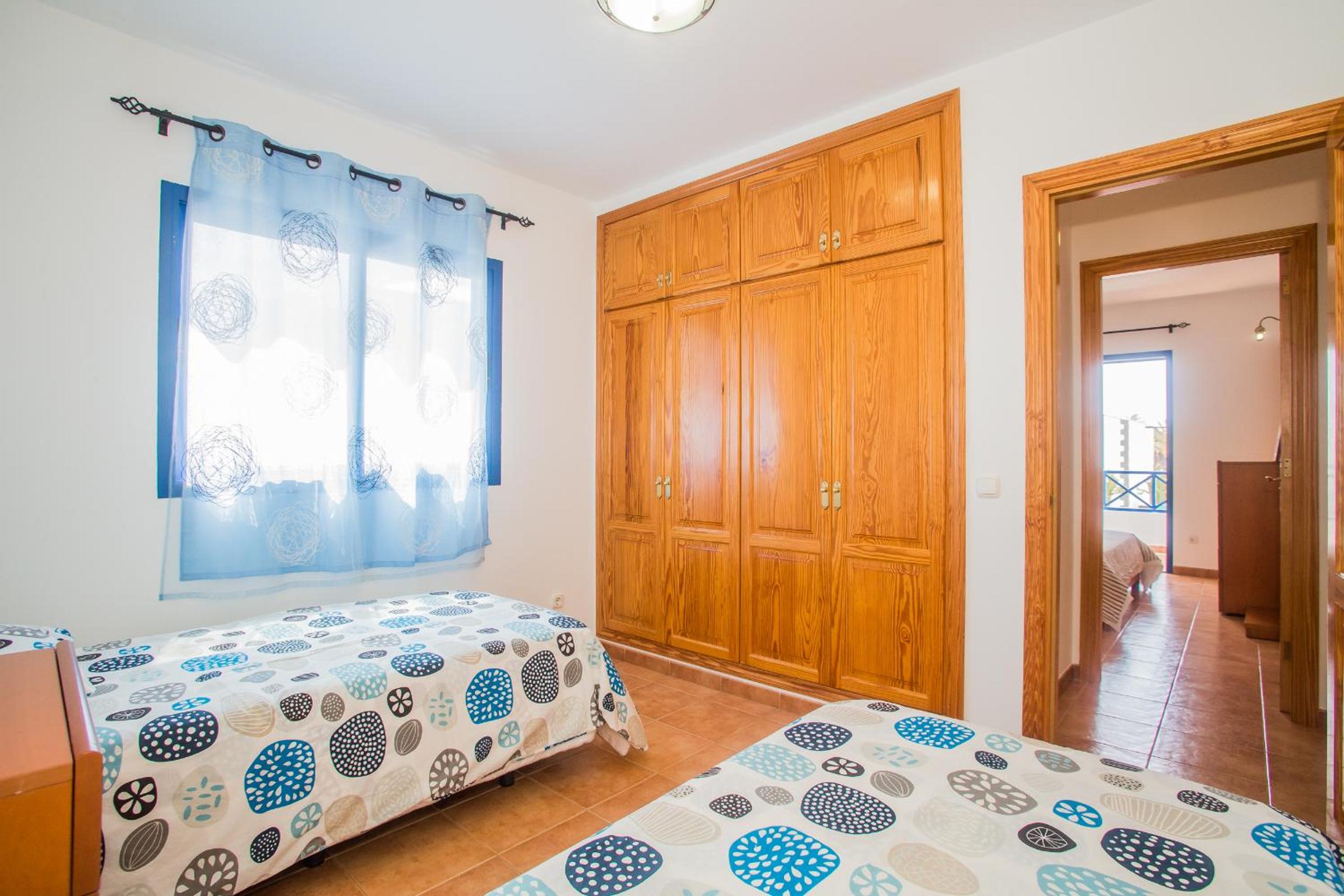 Villa de Tres Habitaciones
