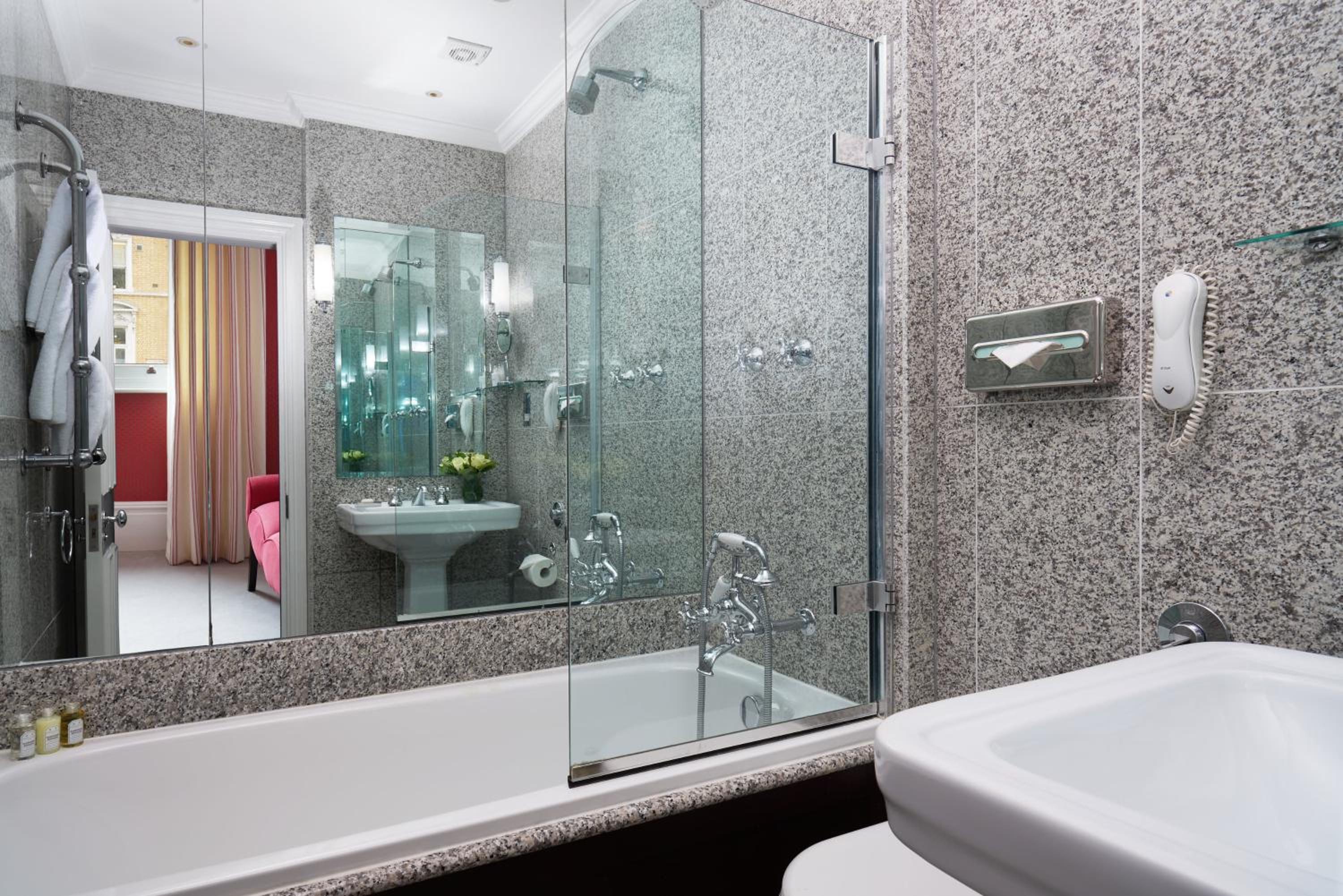 Executive Double Room photo 3