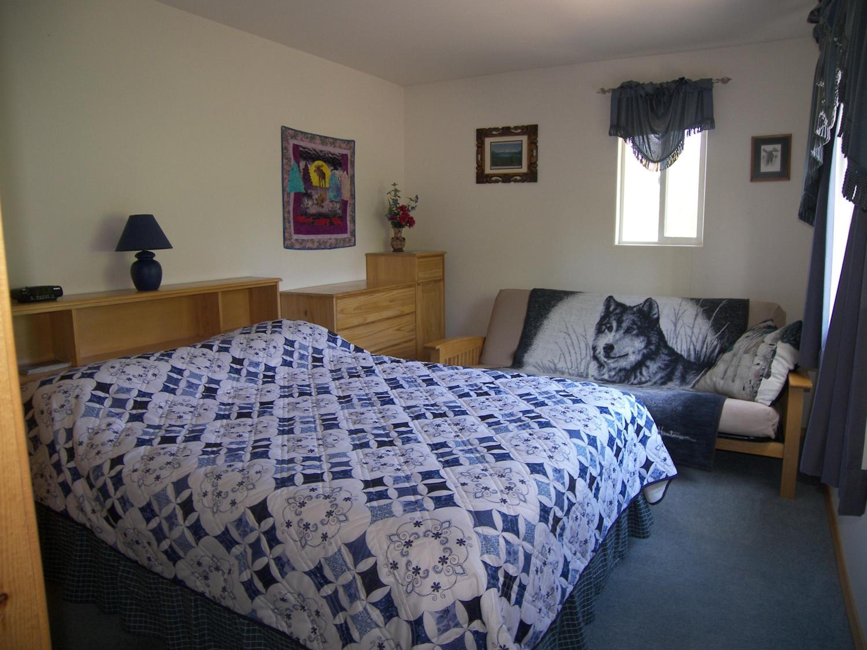 Triple Room with Shared Bathroom photo 1