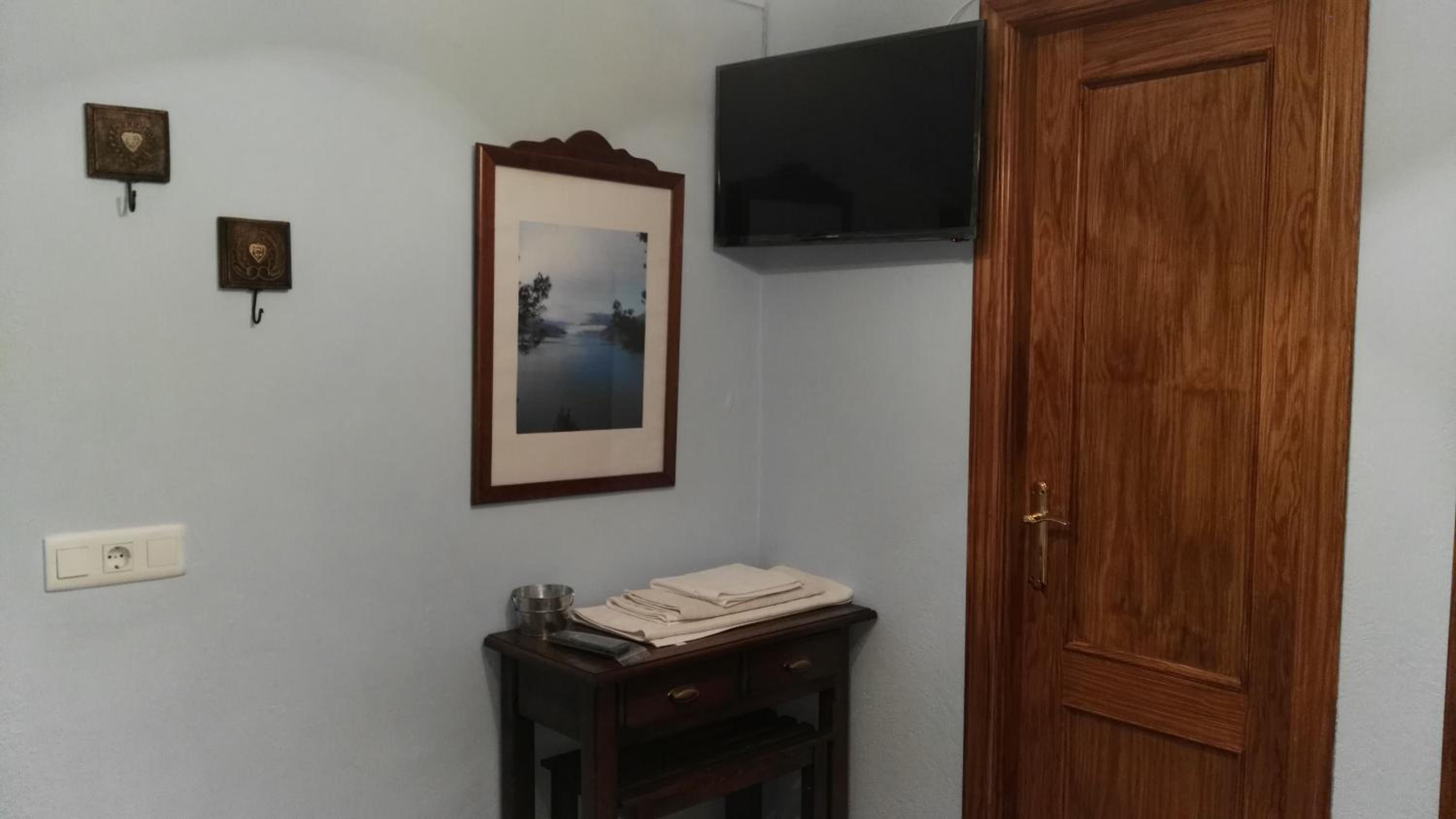 Single Room photo 3