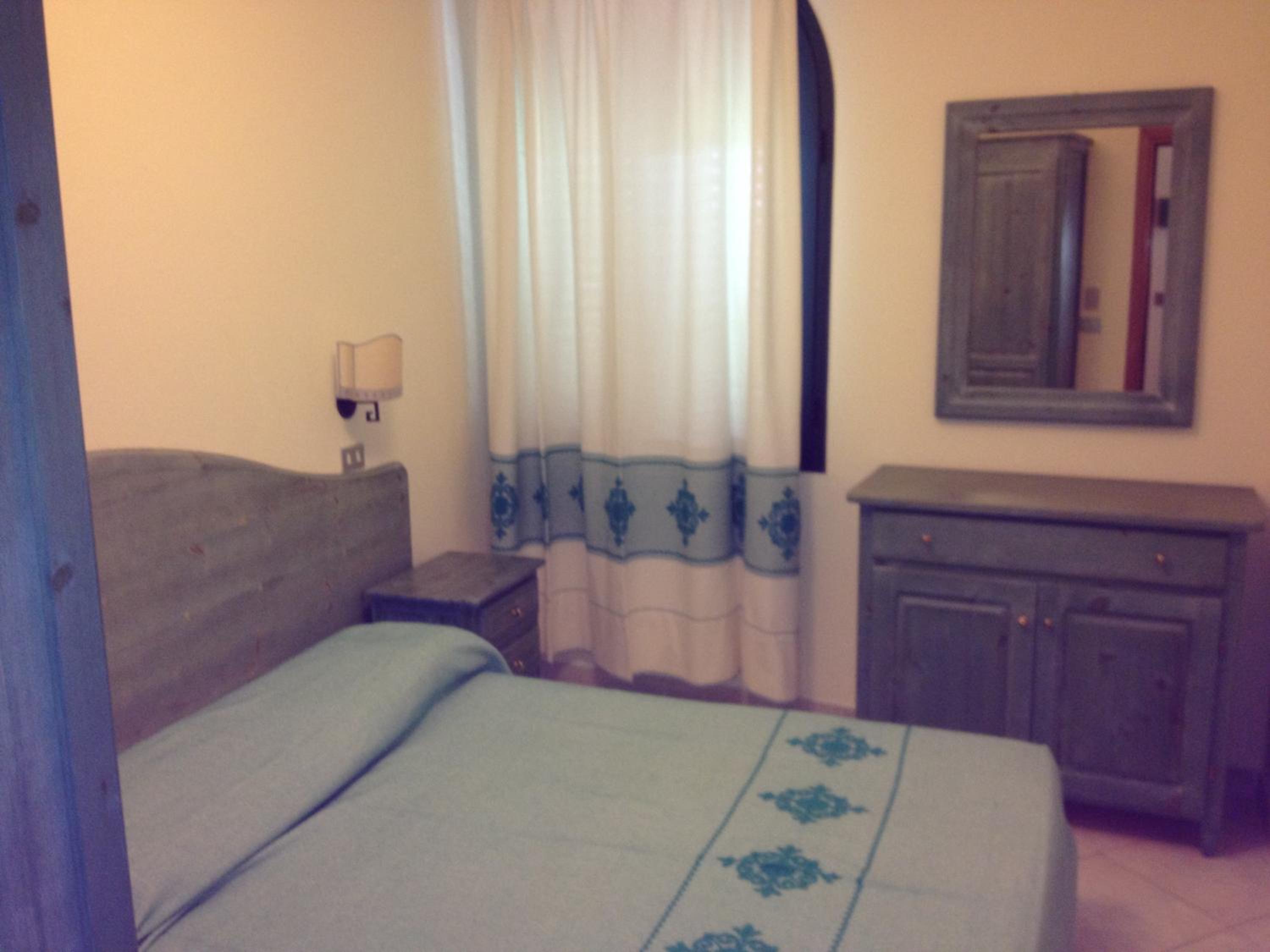 One-Bedroom Apartment (5 Adults) - Photo 2