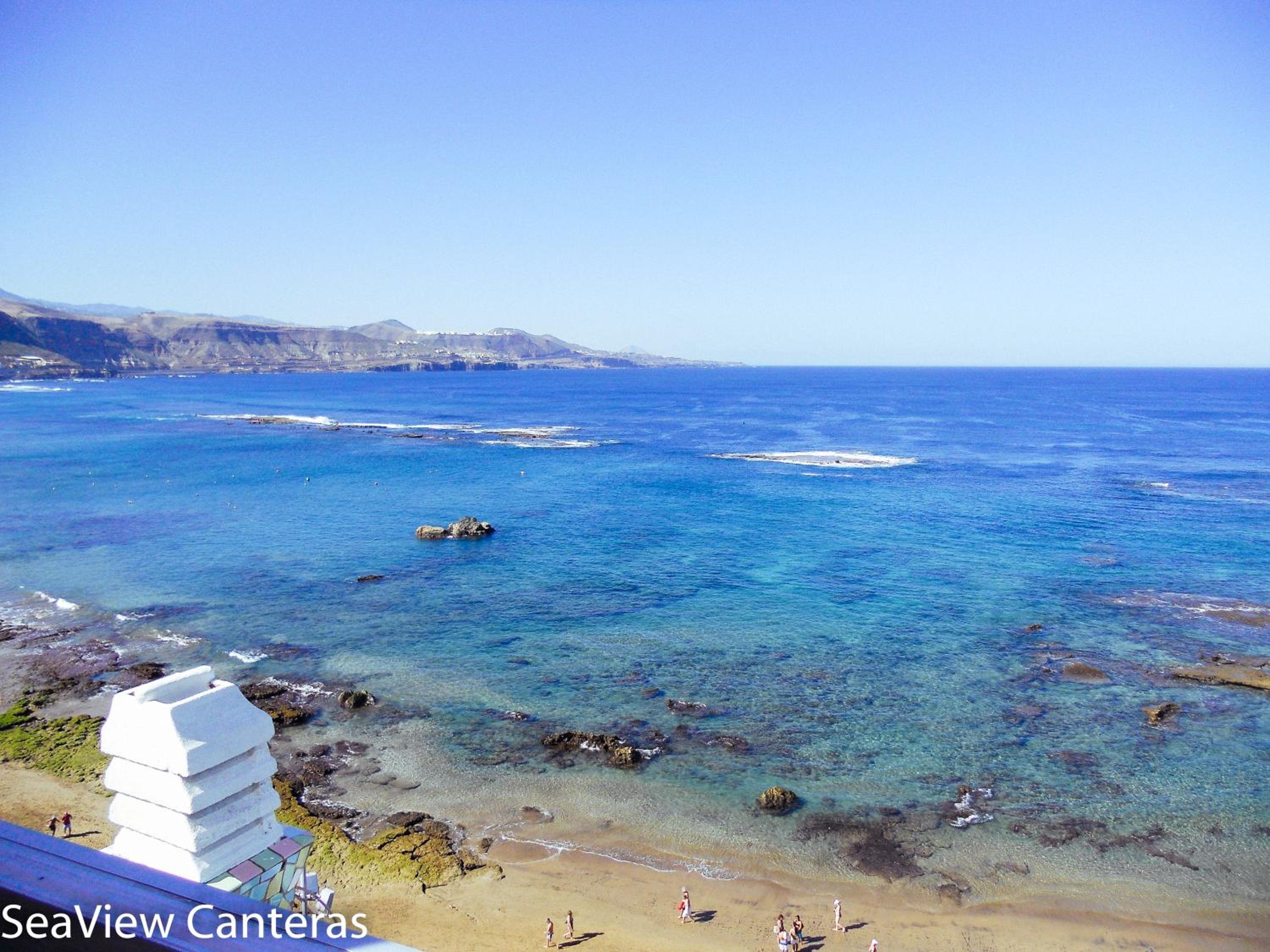 Apartment with Sea View - Photo 4