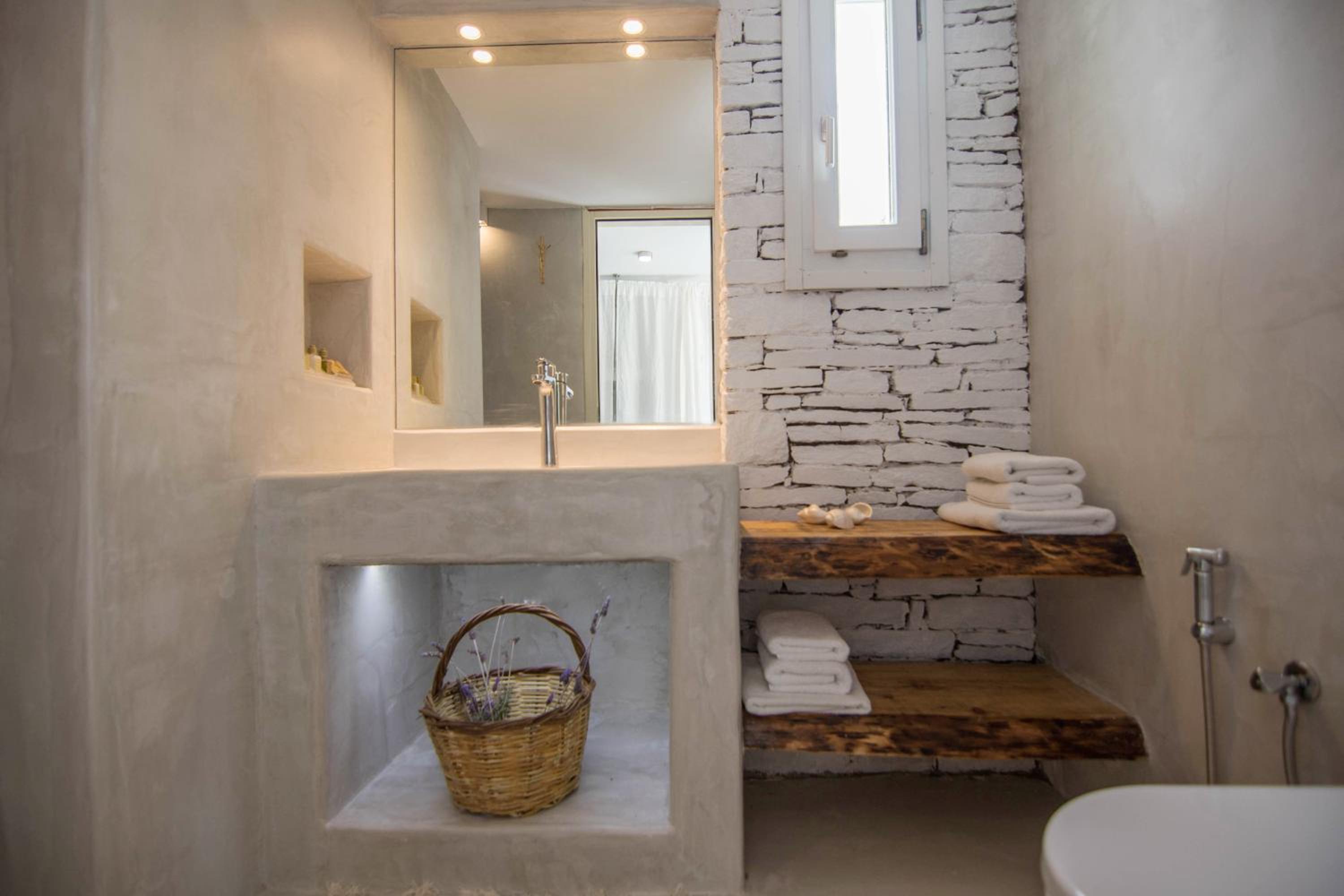 Executive Maisonette with Private Pool and Sea View - Photo 25