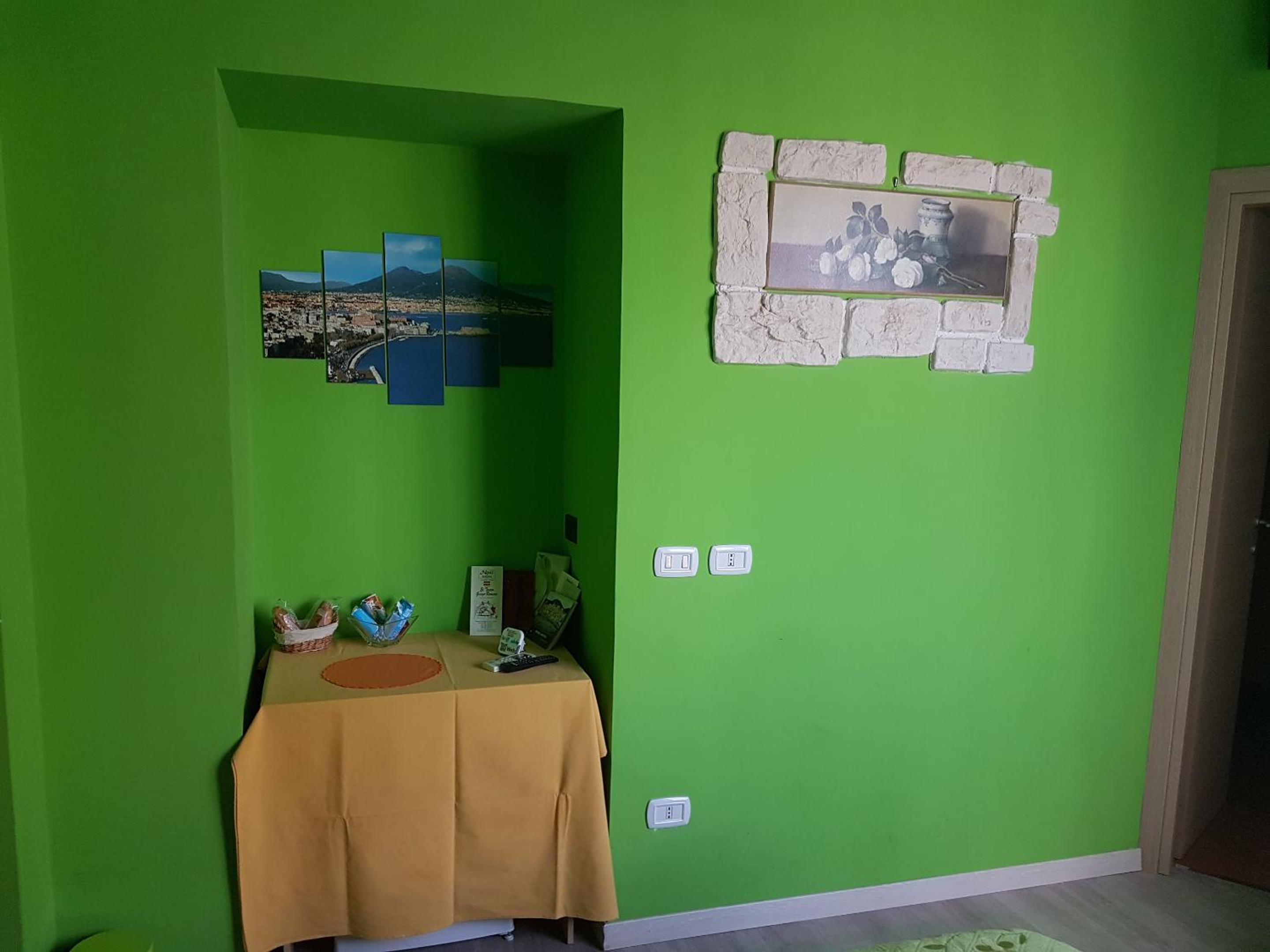 Basic Double Room with Private Bathroom