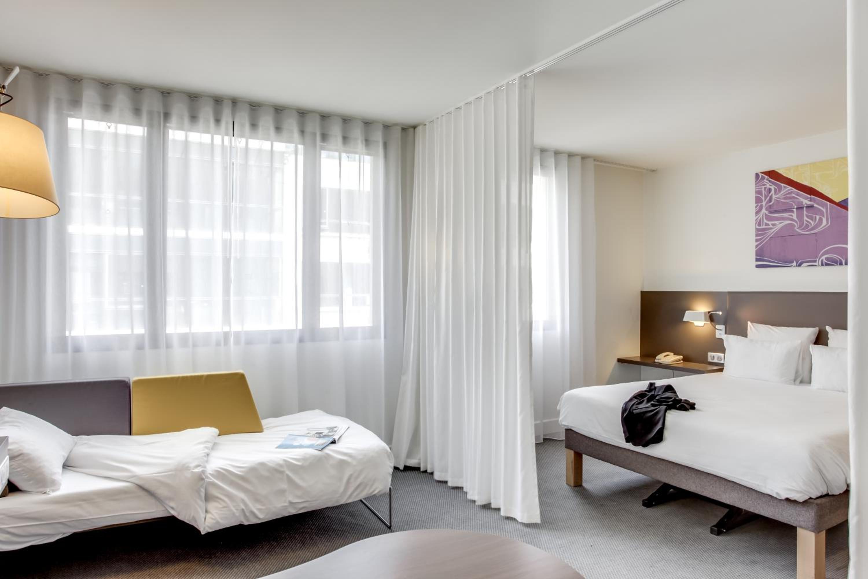 Superior Suite with Double Bed, Single Bed and Sofa Bed photo 1
